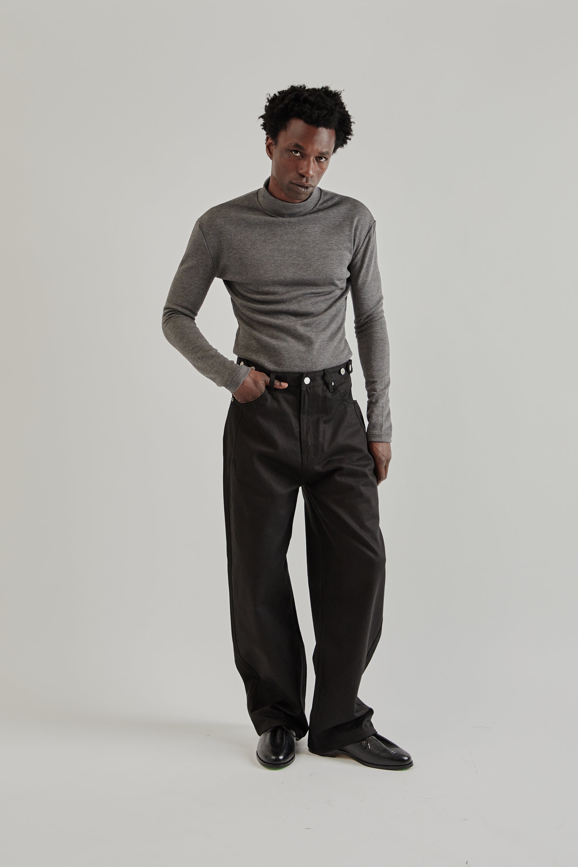Estudio Niksen FW25 Side-Button Denim Jeans Black7