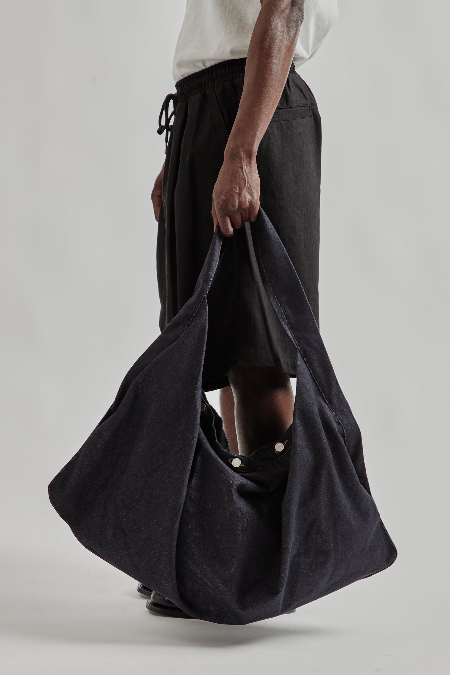 Estudio Niksen FW25 Three-Way Raw Denim Bag Indigo 2