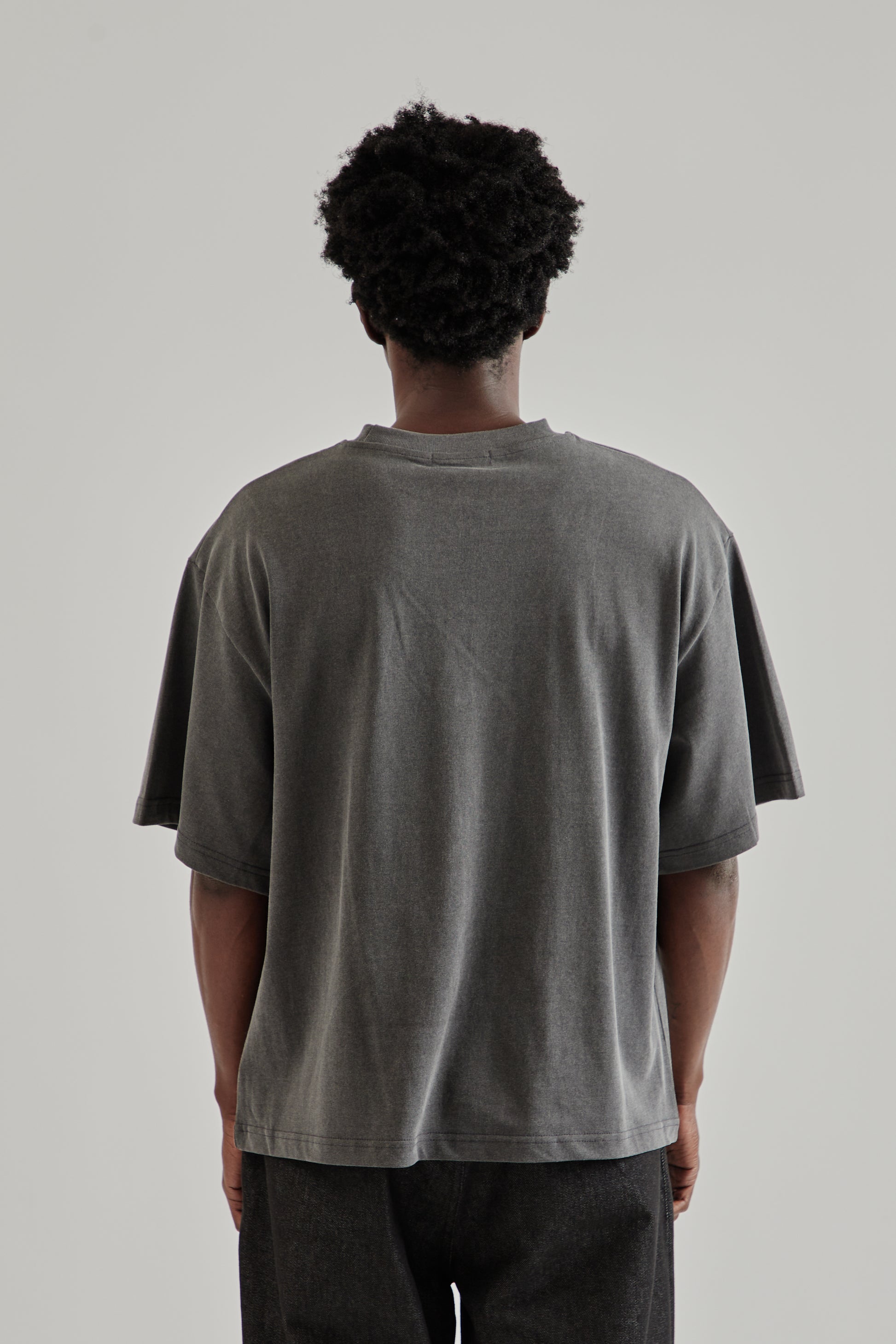 Estudio Niksen FW25 Wallace Boxy Tee8