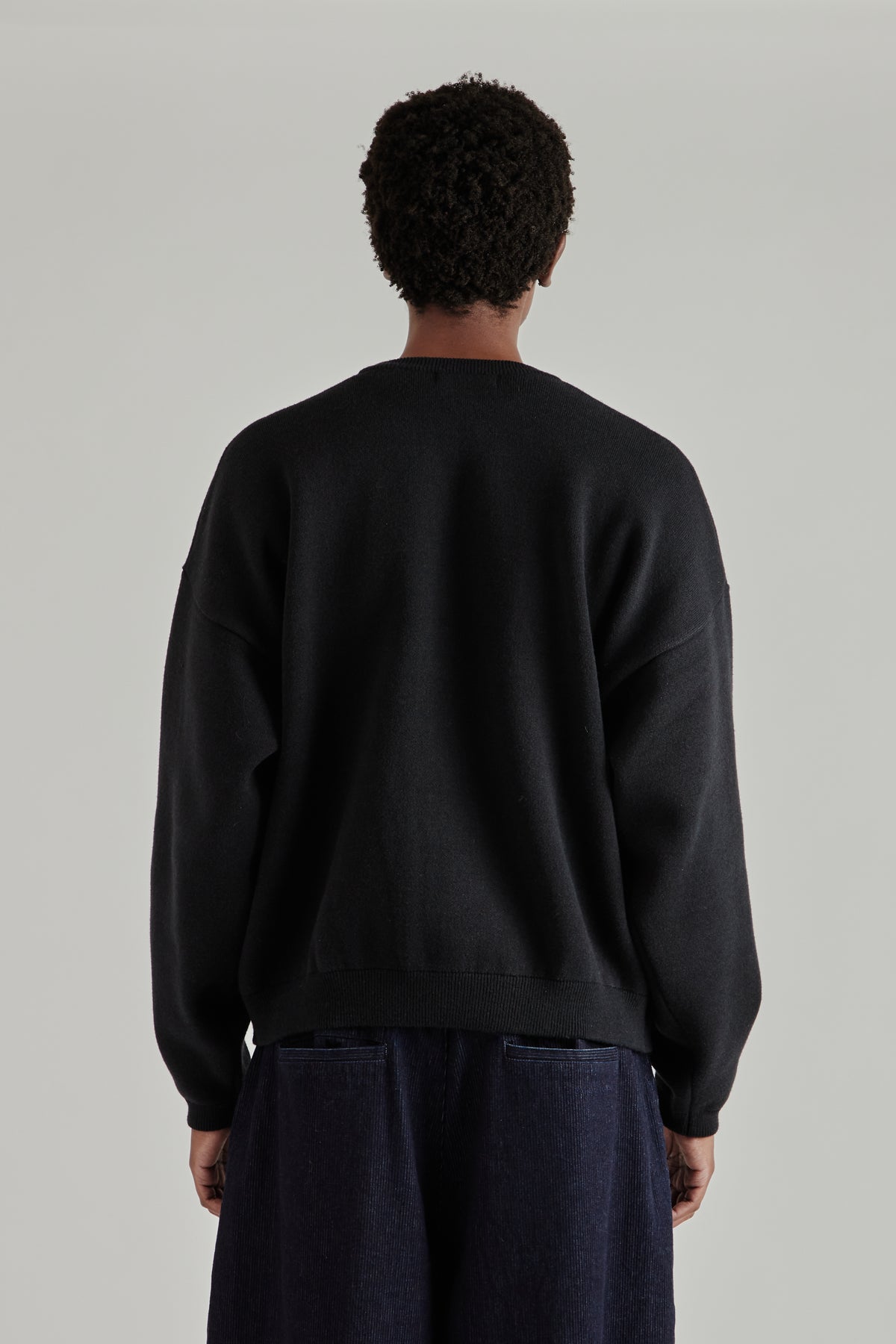 Estudio Niksen FW26 Balloon Heavy Sweater Black1755