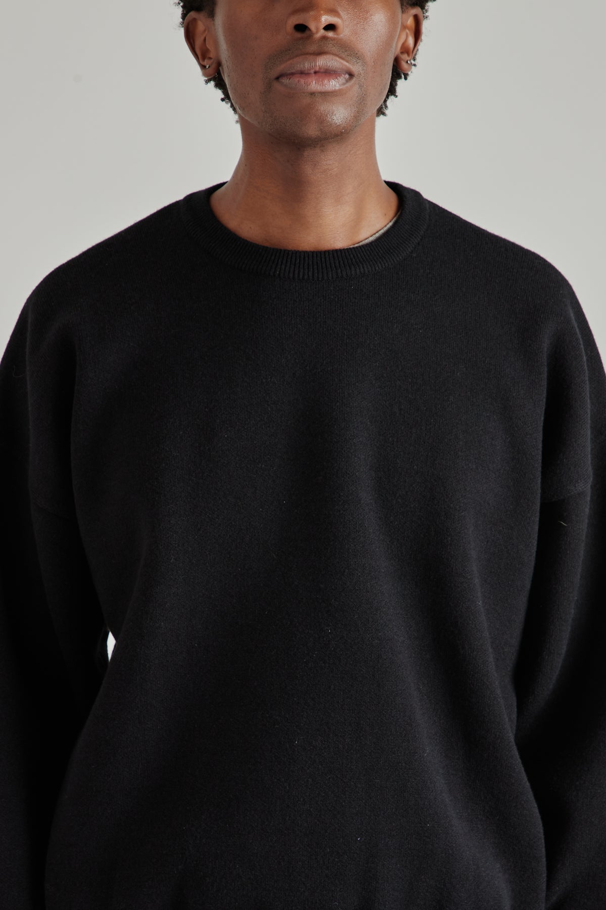 Estudio Niksen FW26 Balloon Heavy Sweater Black1757