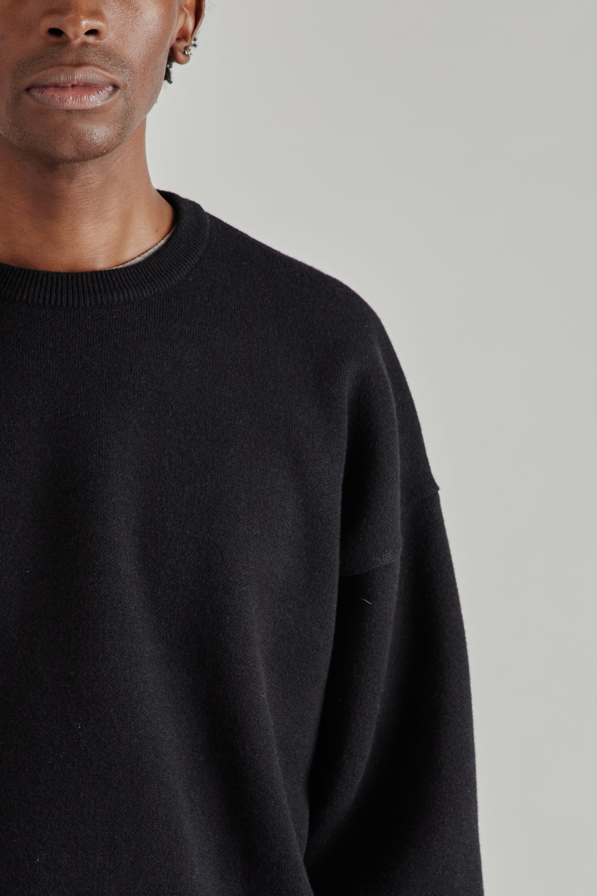 Estudio Niksen FW26 Balloon Heavy Sweater Black1758