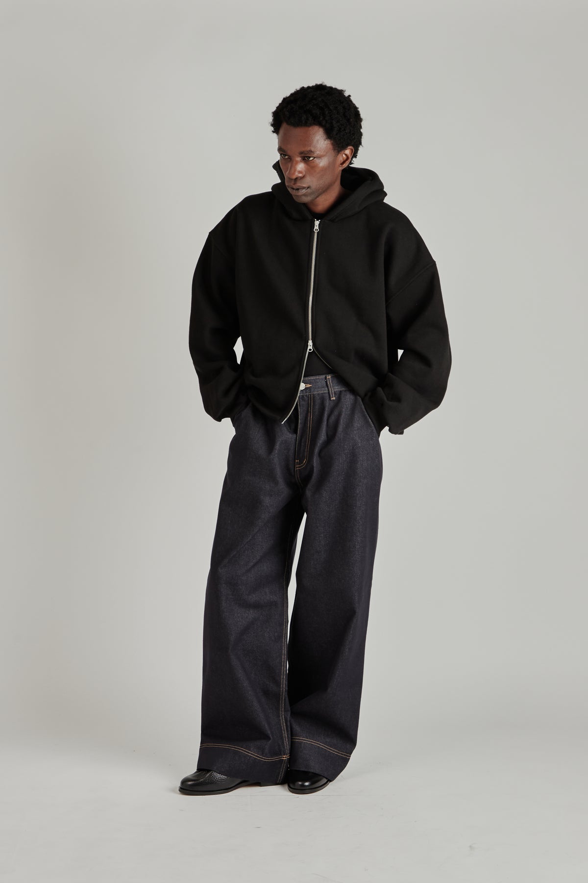 Boxy Zip-Up Hoodie - Black