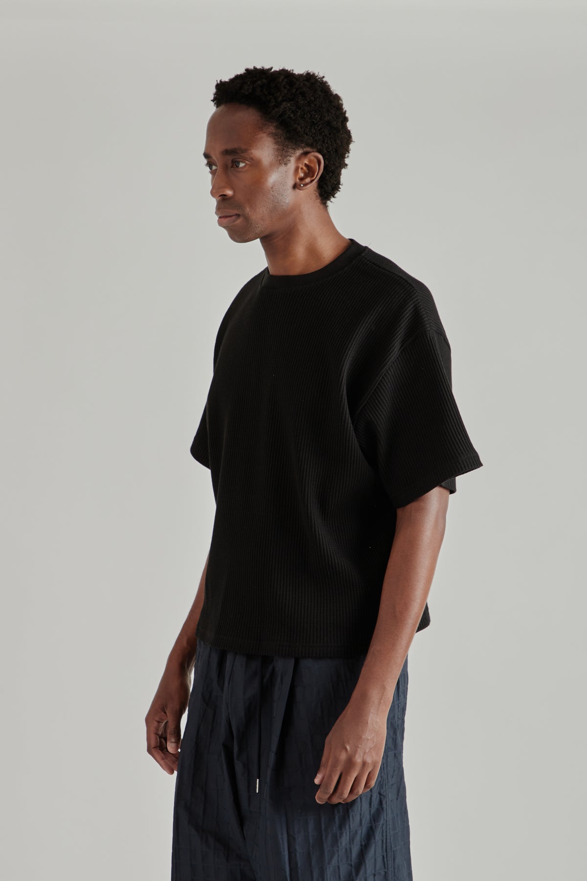 Estudio Niksen FW26 Cropped Waffle Tee Black1483