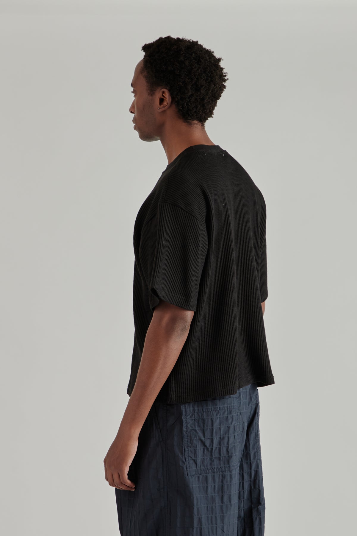 Estudio Niksen FW26 Cropped Waffle Tee Black1486