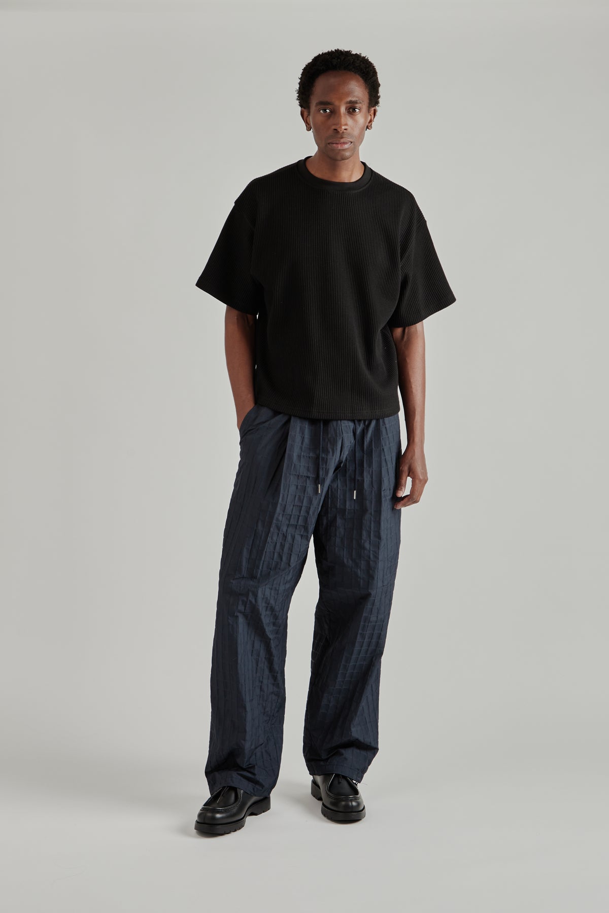 Estudio Niksen FW26 Cropped Waffle Tee Black1494