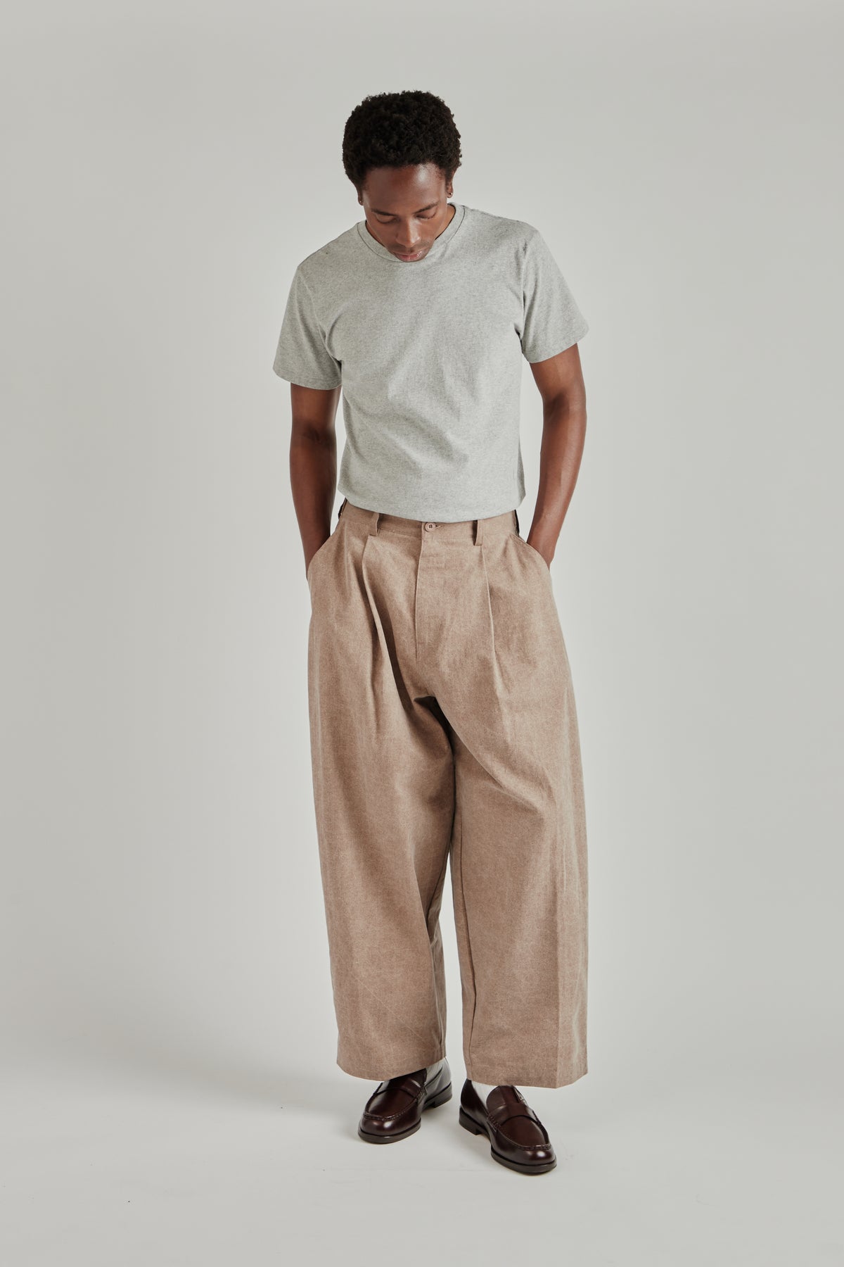 Estudio Niksen FW26 Herringbone Balloon Trousers Brown1847