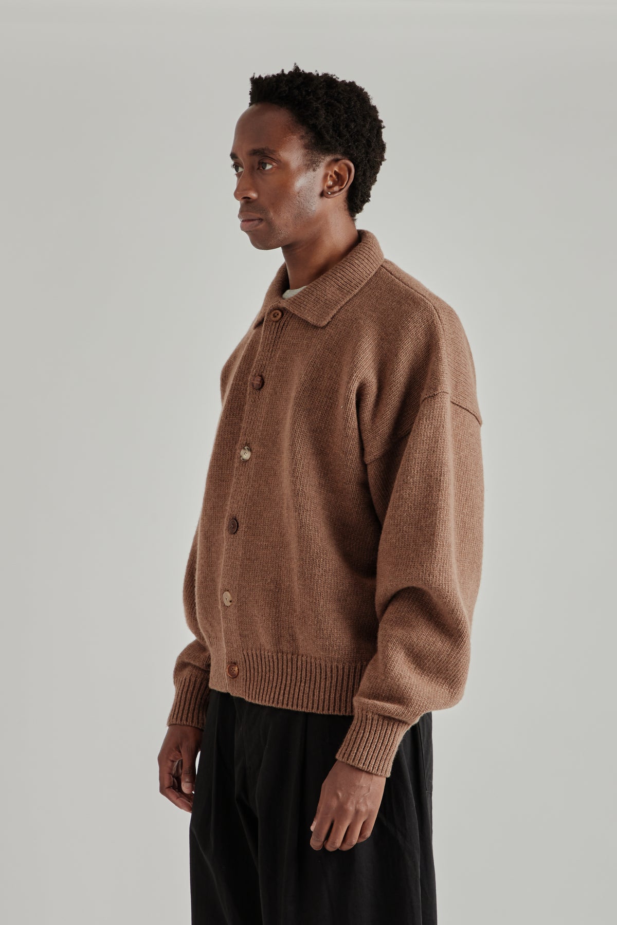 Estudio Niksen FW26 Mismatch Button Cardigan Brown1997