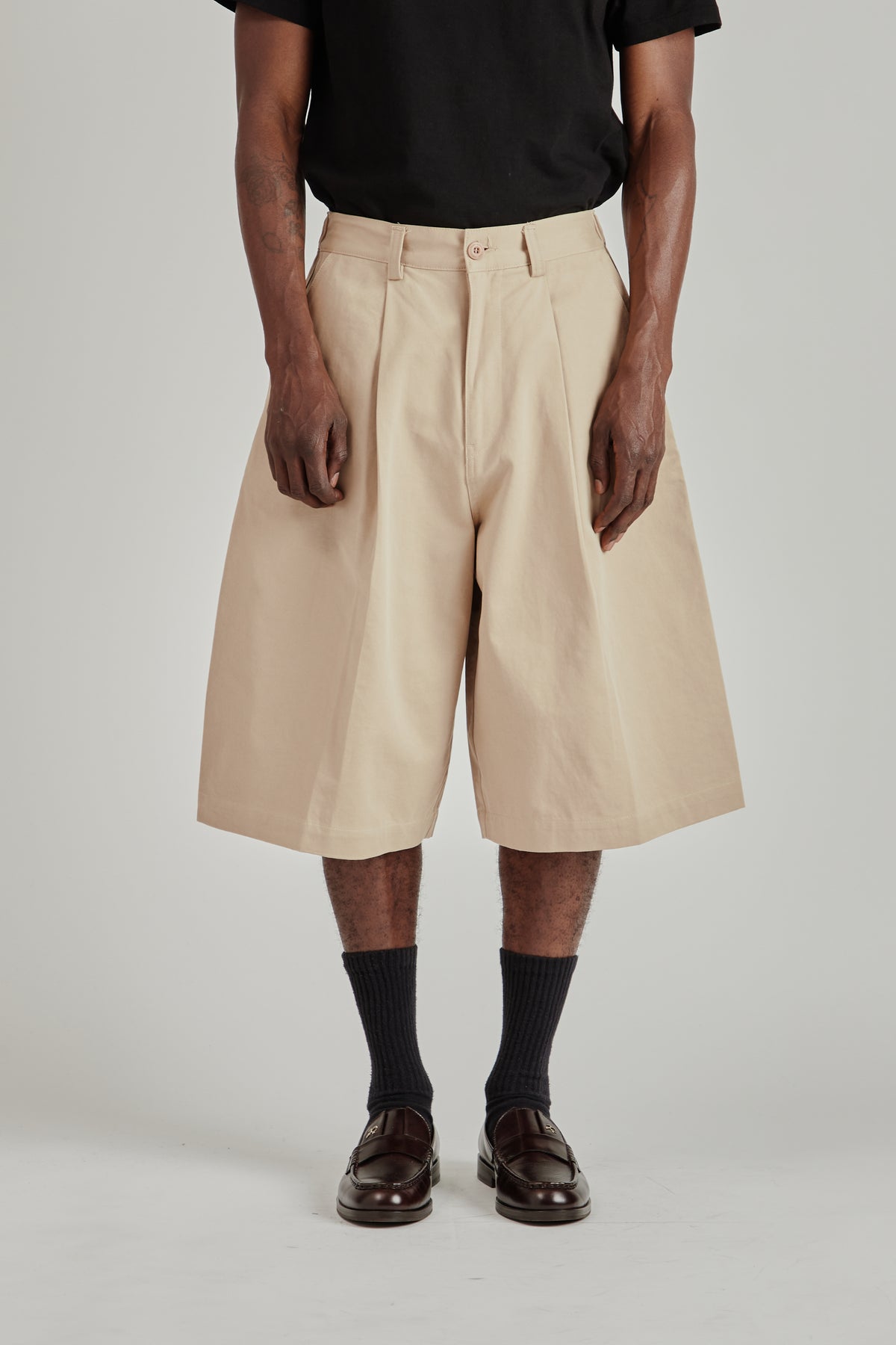 Pintuck Wide Shorts - Beige