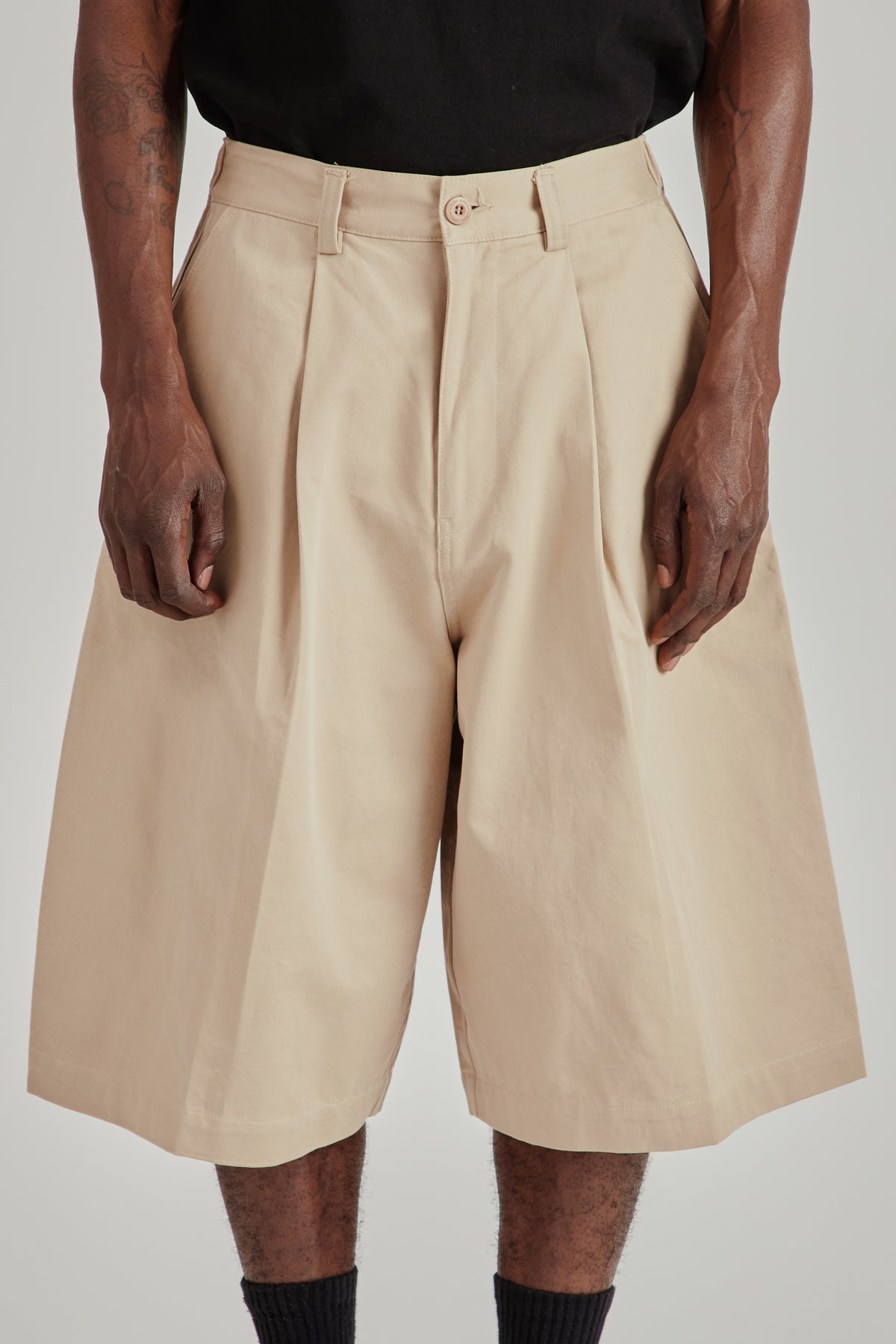 Pintuck Wide Shorts - Beige