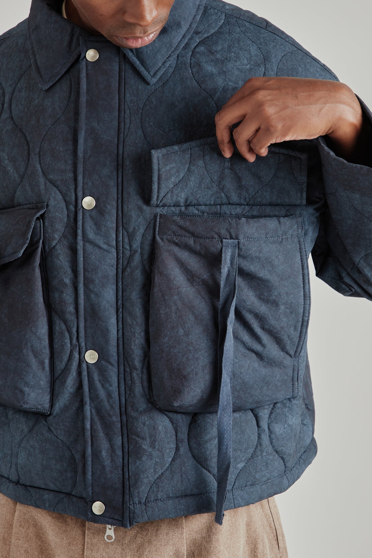 Estudio Niksen FW26 Quilted Pocket Jacket Navy1945