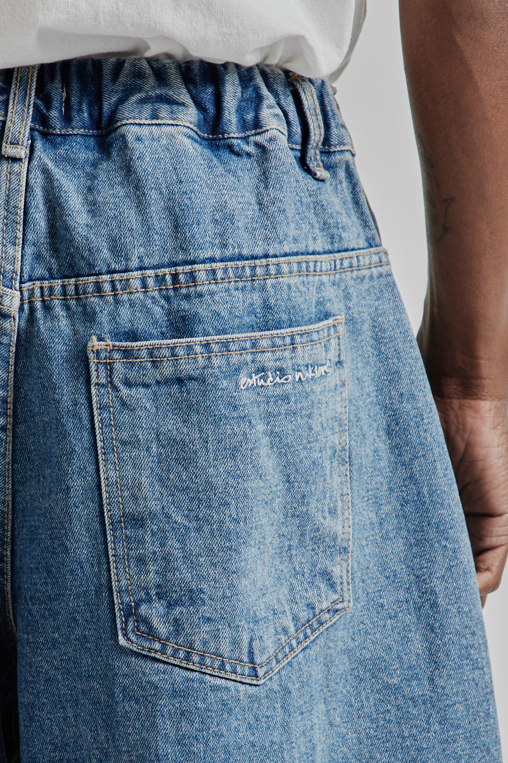 Estudio Niksen SS25 Half-Dart Denim Shorts Blue 6