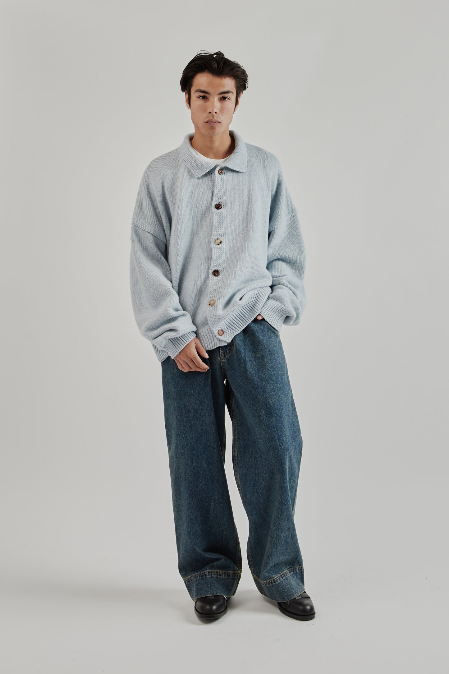 Mismatch Button Cardigan - Light Blue