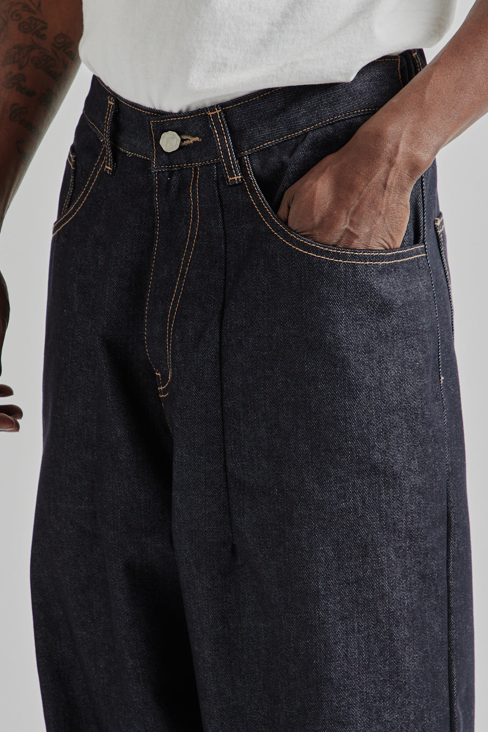 Estudio Niksen SS25 Raw Denim Balloon Jeans Indigo Raw Denim 8