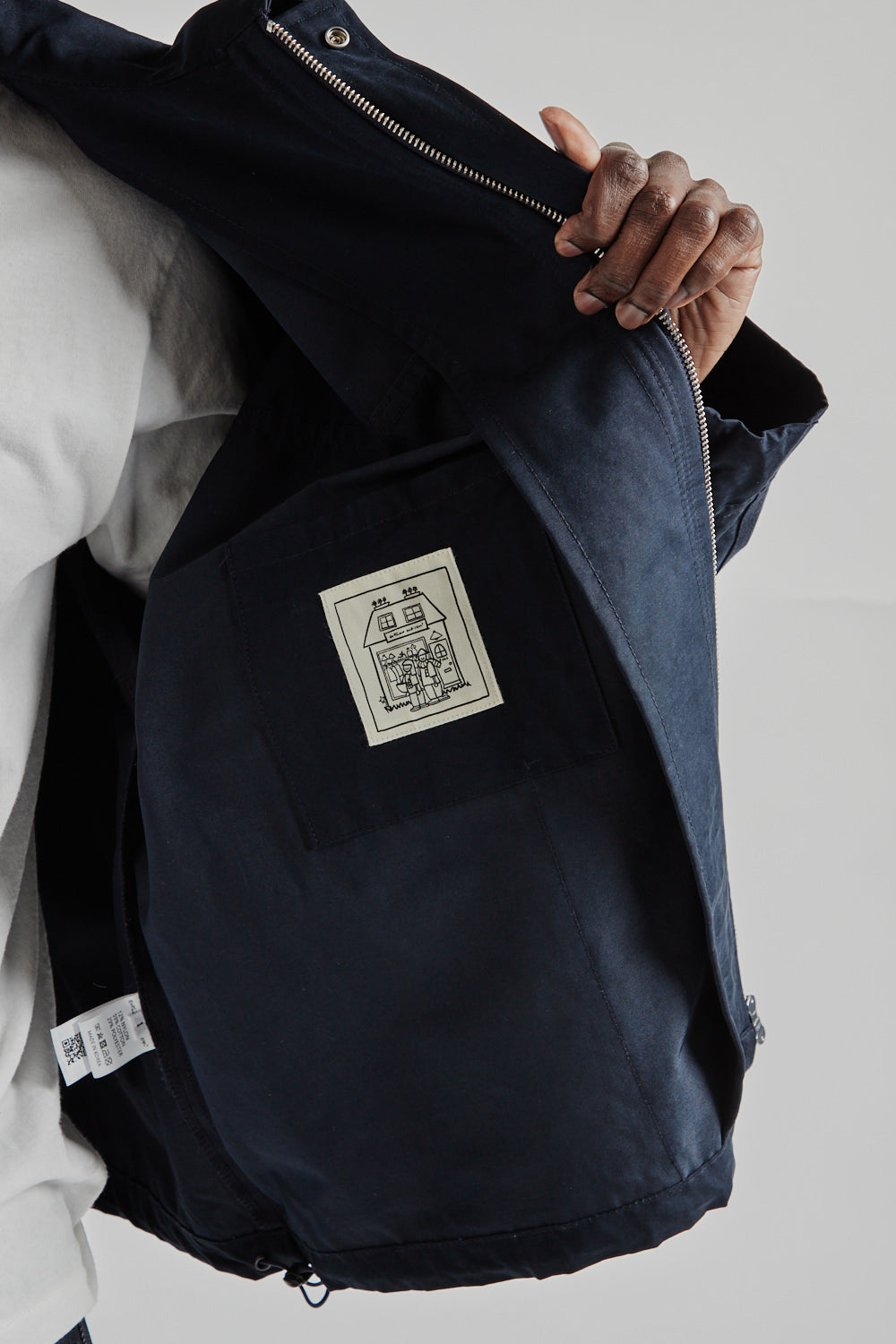 Estudio Niksen SS25 Side Pocket Hunters Jacket Navy 11