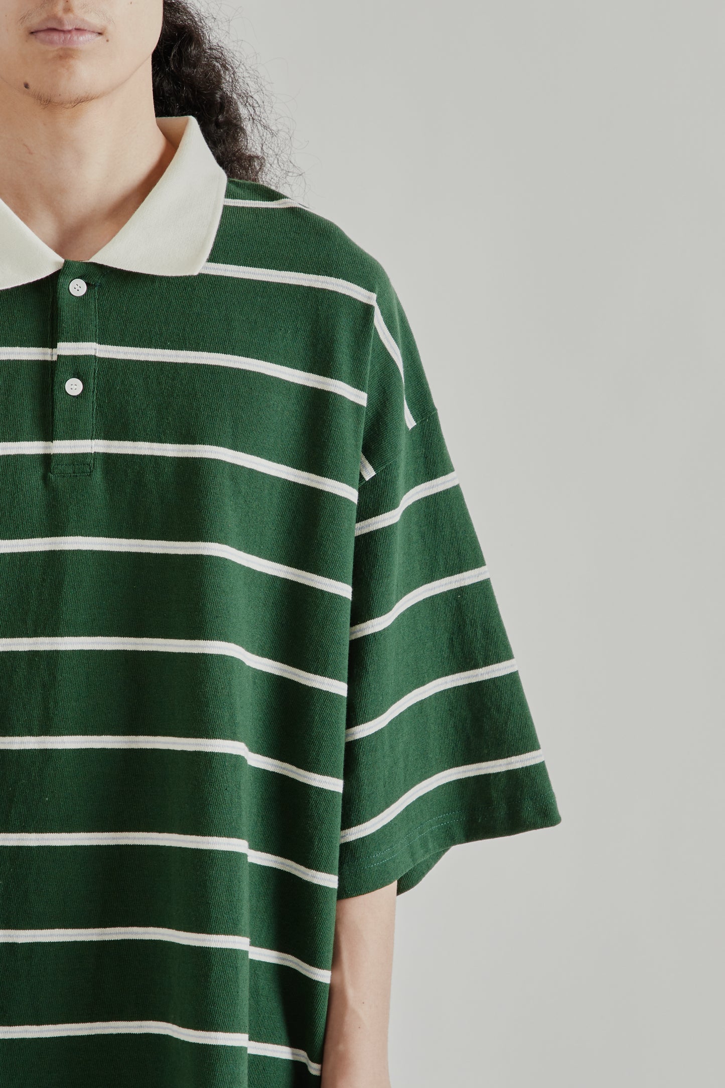 Estudio Niksen SS26 Boxy Jersey Polo Green1025