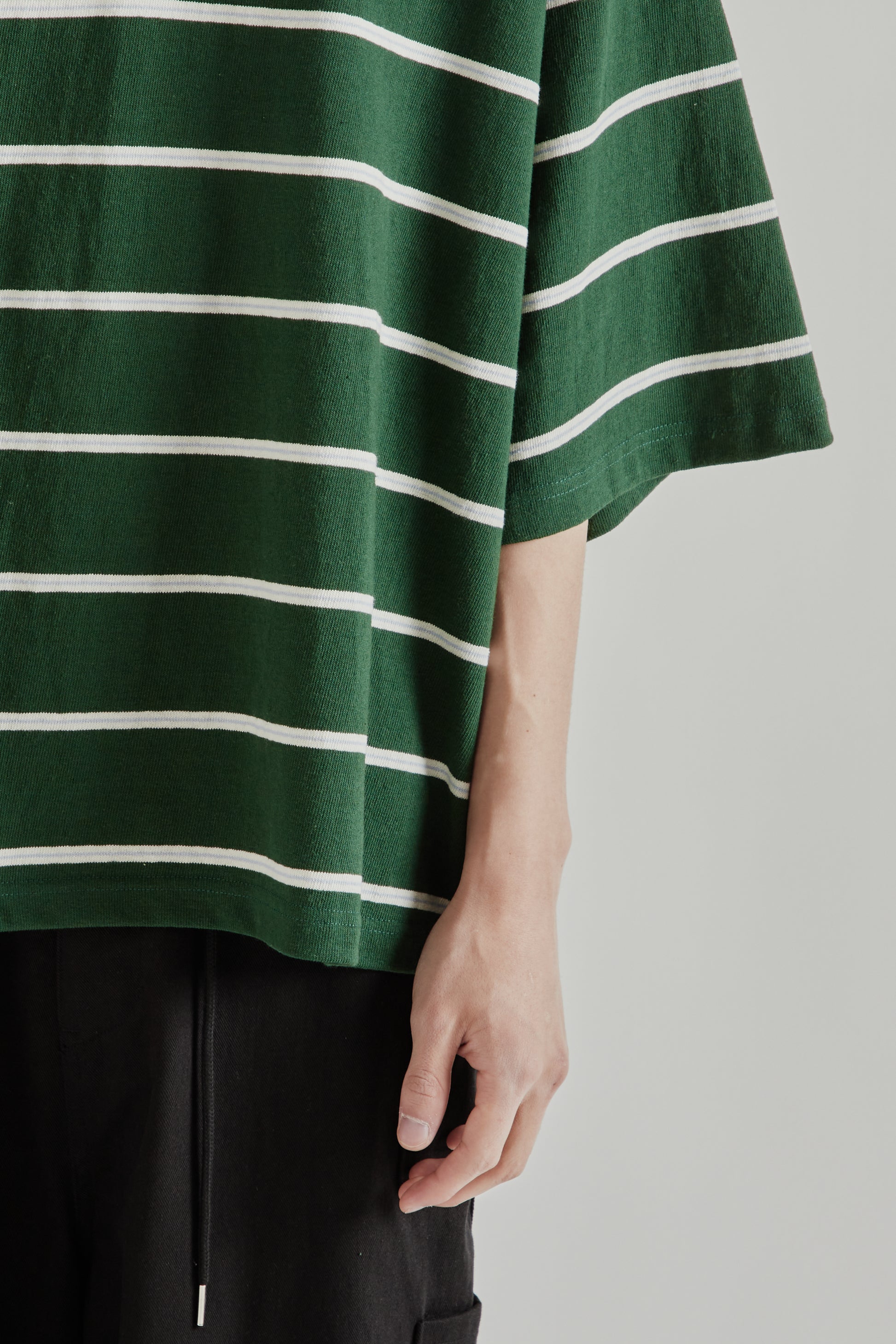 Estudio Niksen SS26 Boxy Jersey Polo Green1026