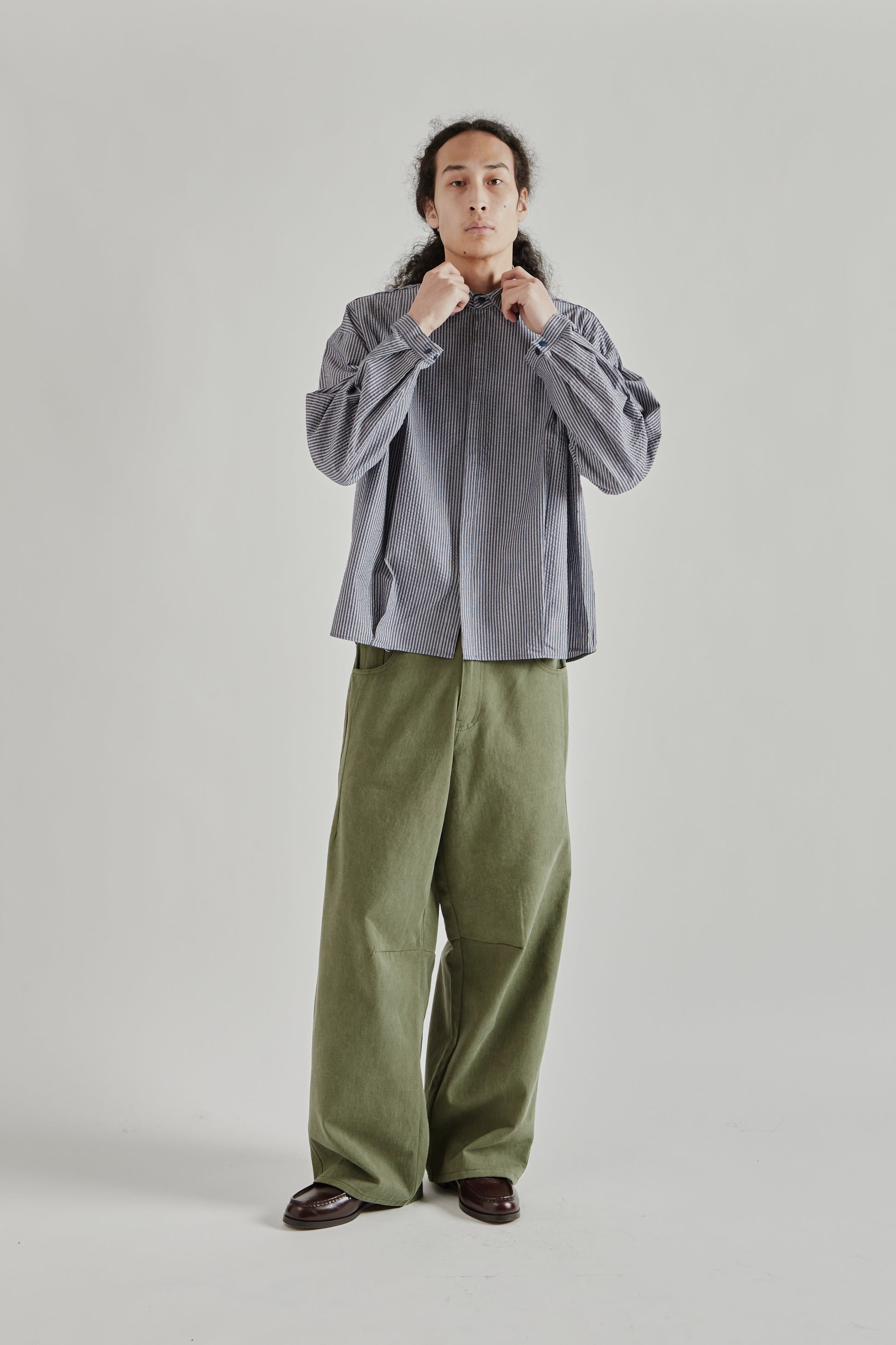 Estudio Niksen SS26 Boxy Pleated Shirt Navy Stripe1008
