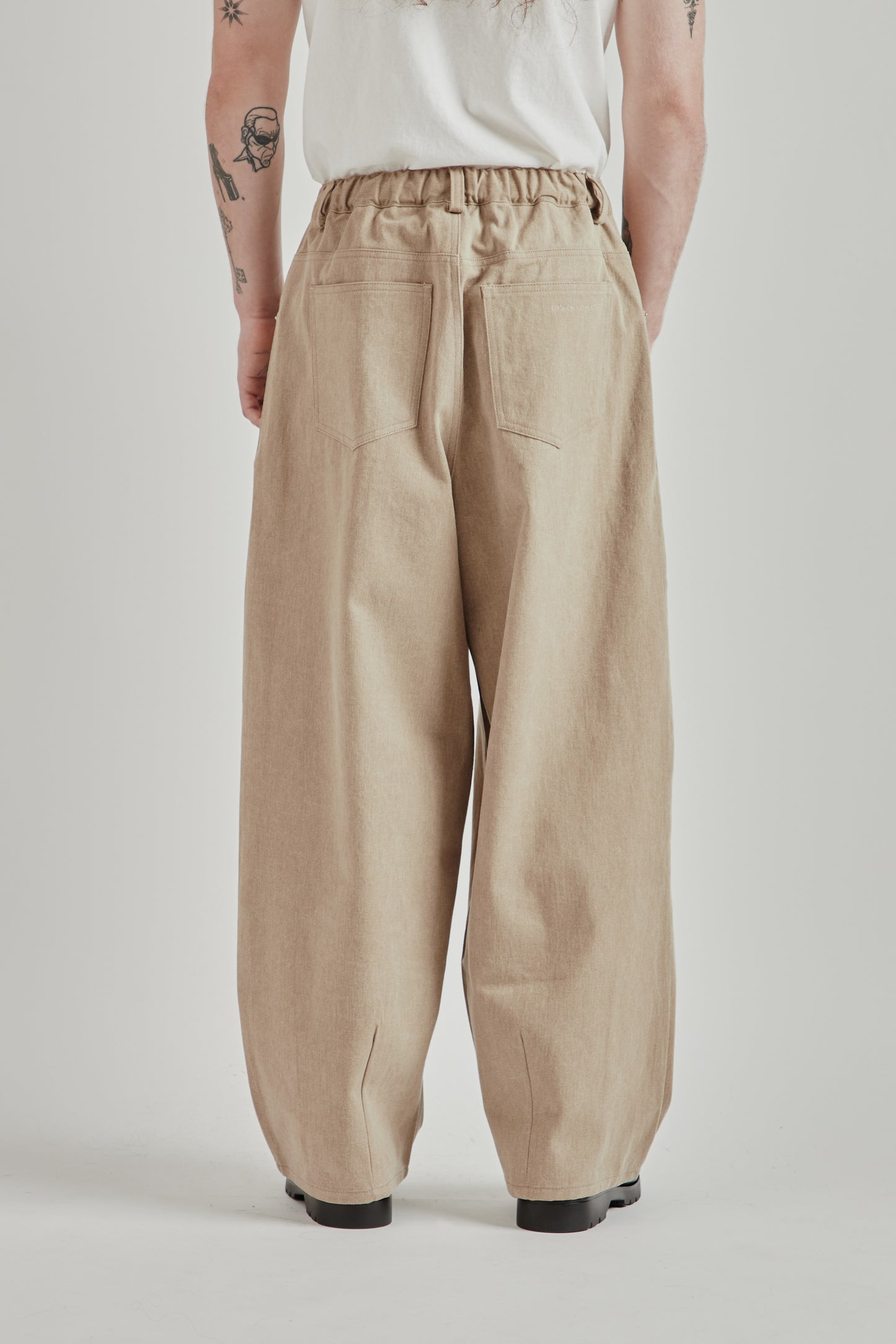 Estudio Niksen SS26 Double-Dart Denim Jeans Brown0150