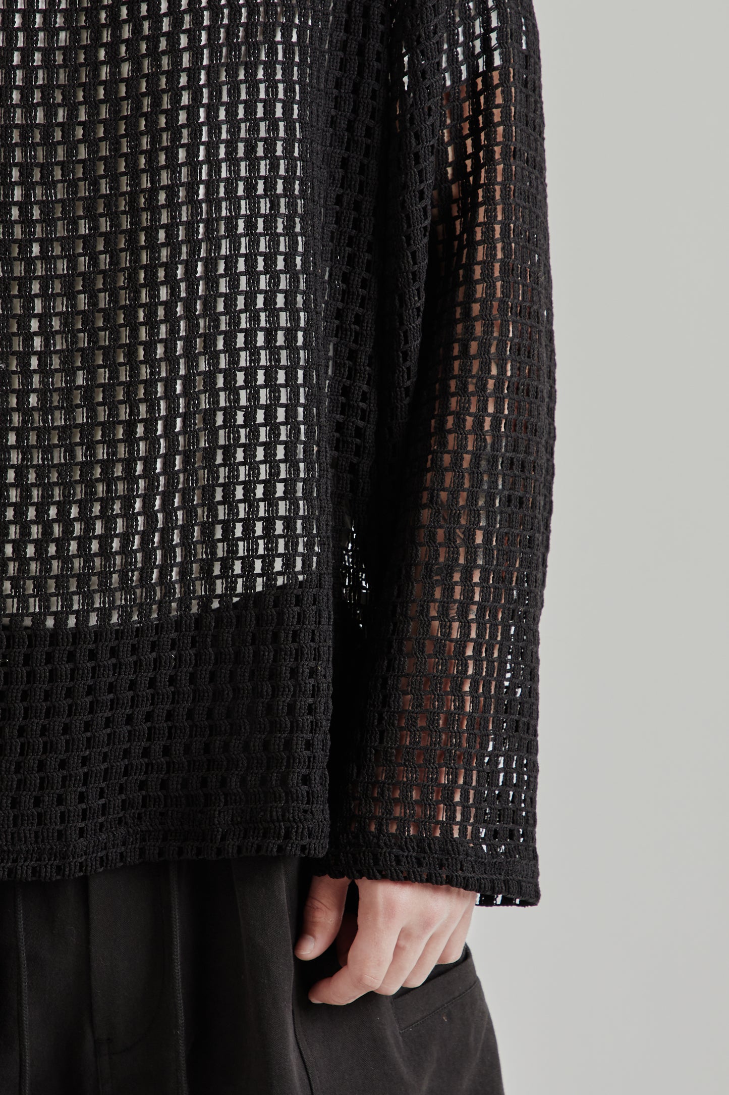 Estudio Niksen SS26 Easy Fish Nest Sweater Black 8