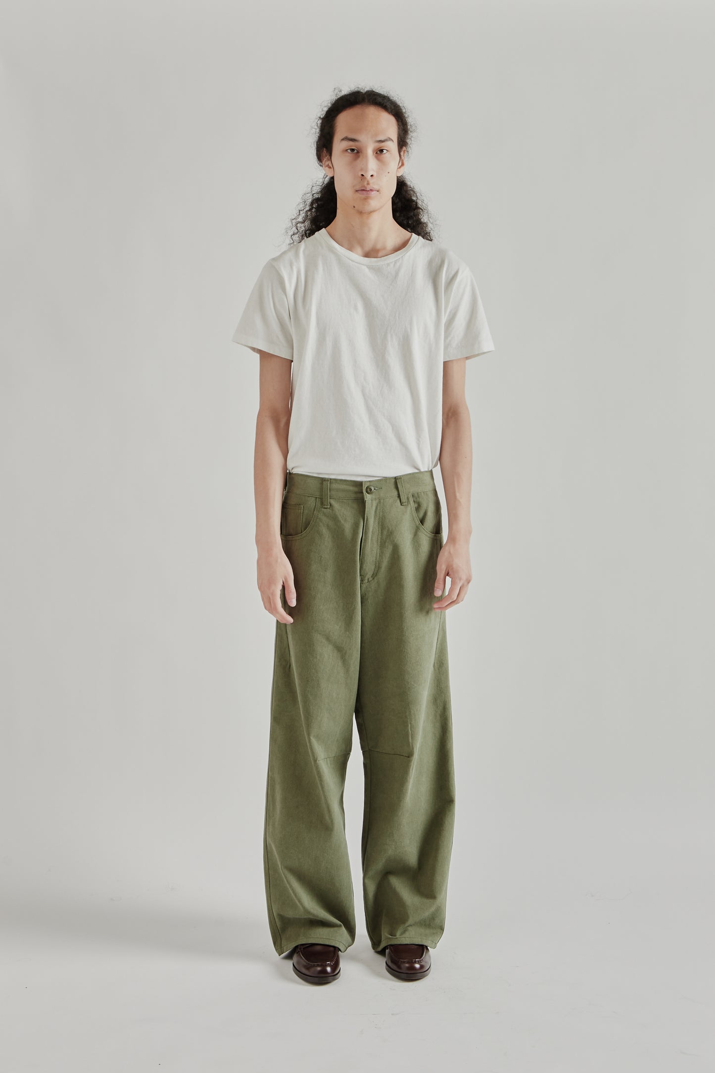 Estudio Niksen SS26 Half-Dart Maxi Jeans Khaki0939