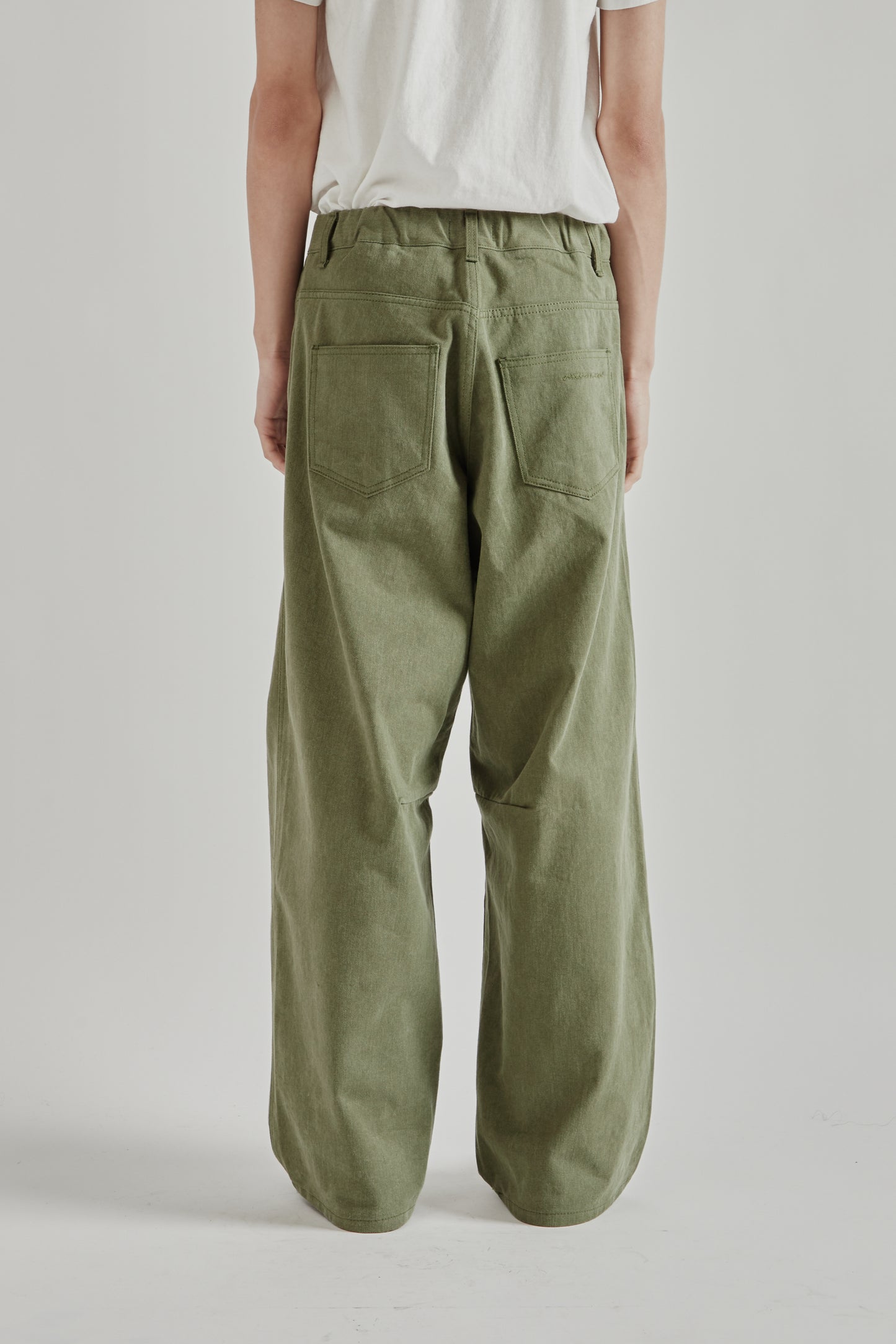Estudio Niksen SS26 Half-Dart Maxi Jeans Khaki0948