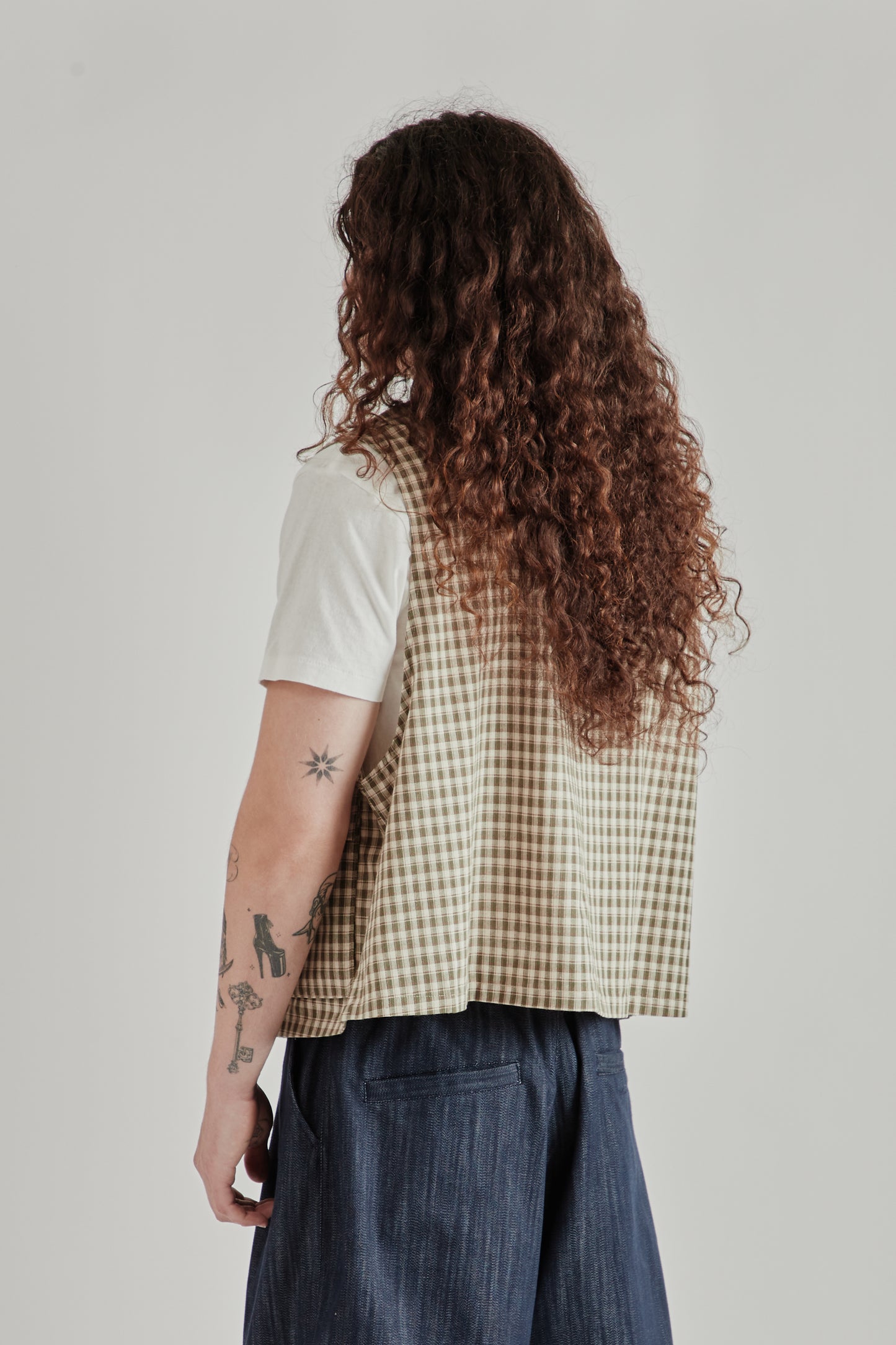 Estudio Niksen SS26 Light Pocket Vest Checkered0121