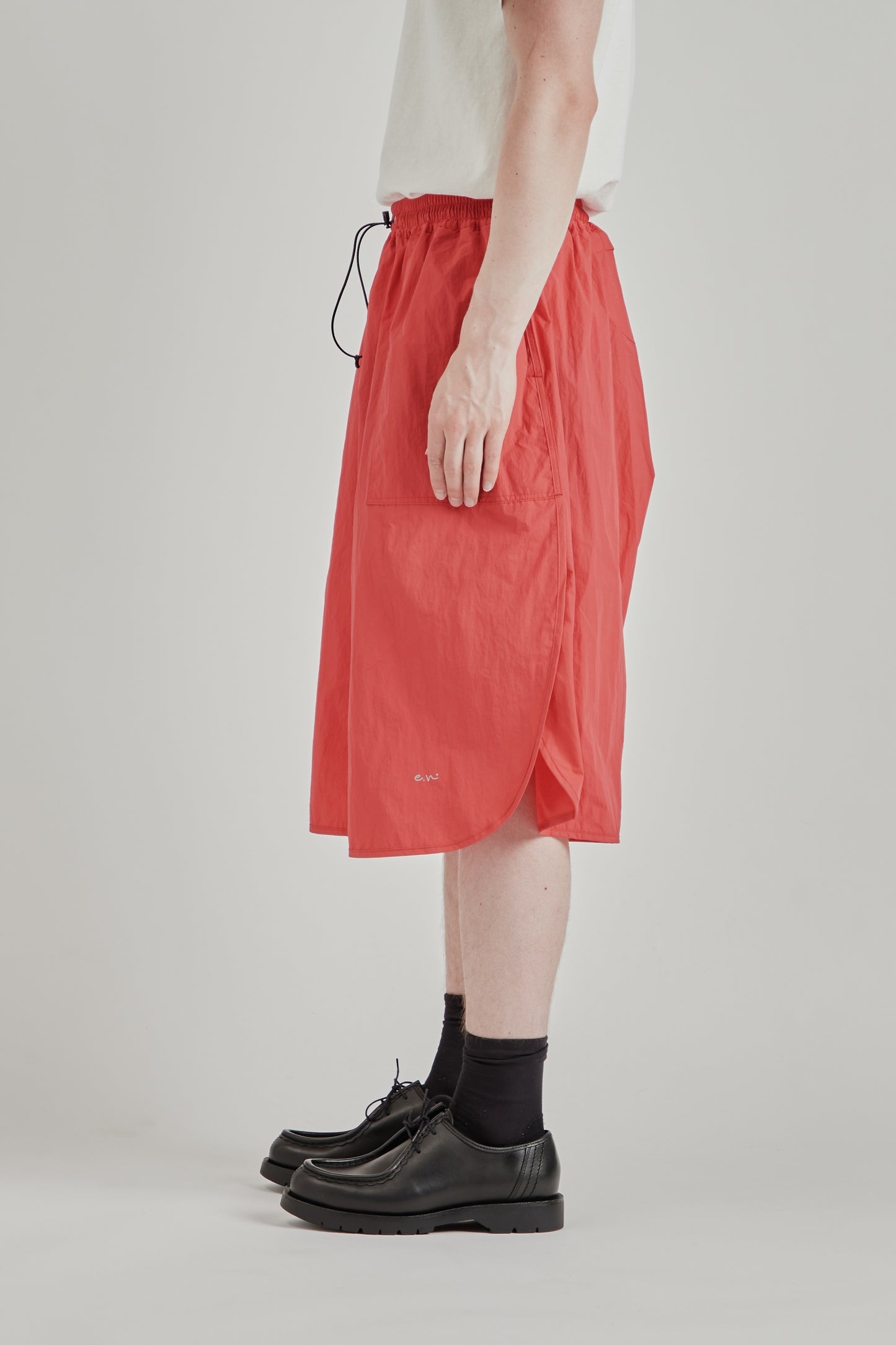 Niksen Walking Shorts - Red