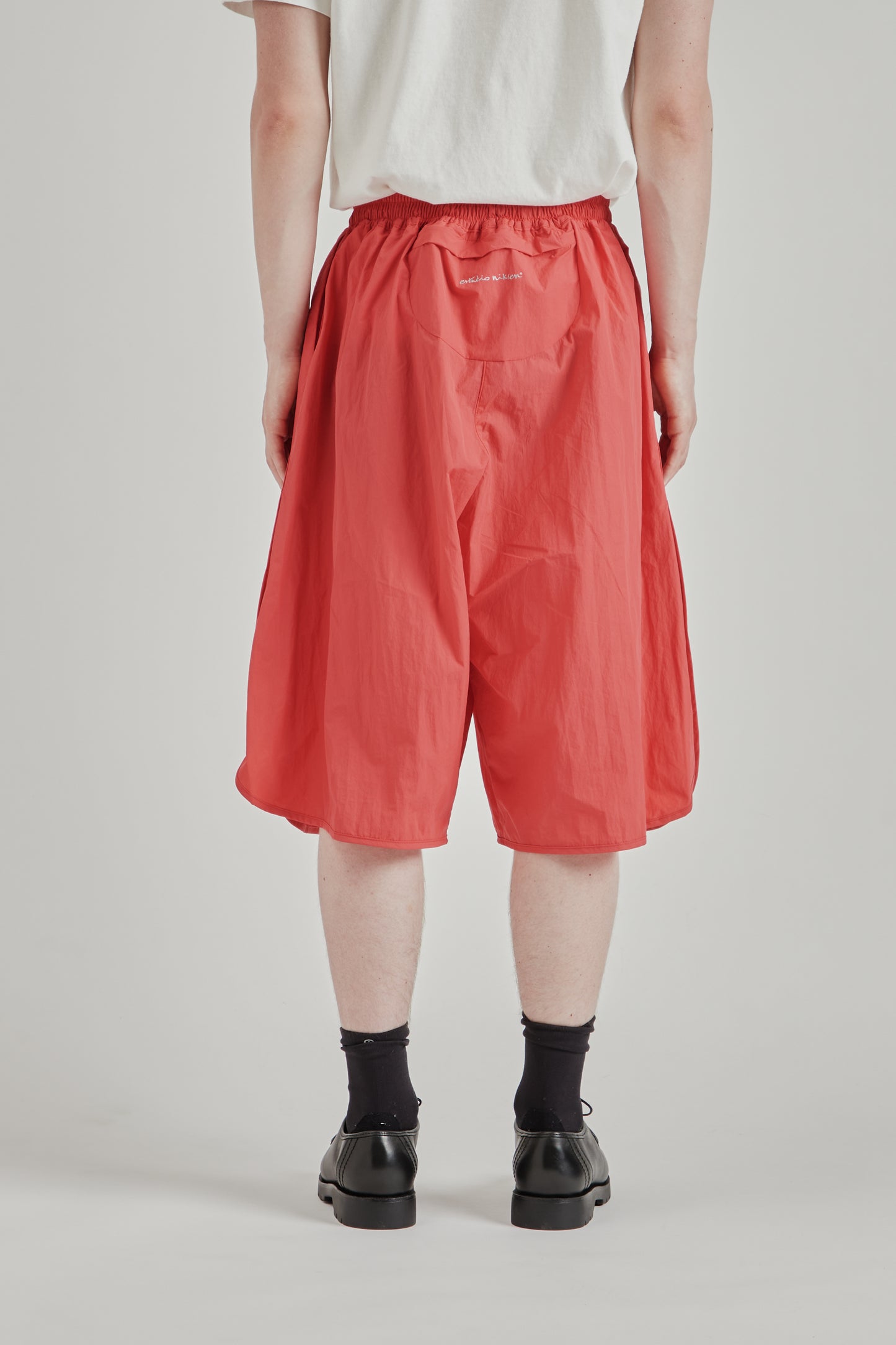 Niksen Walking Shorts - Red