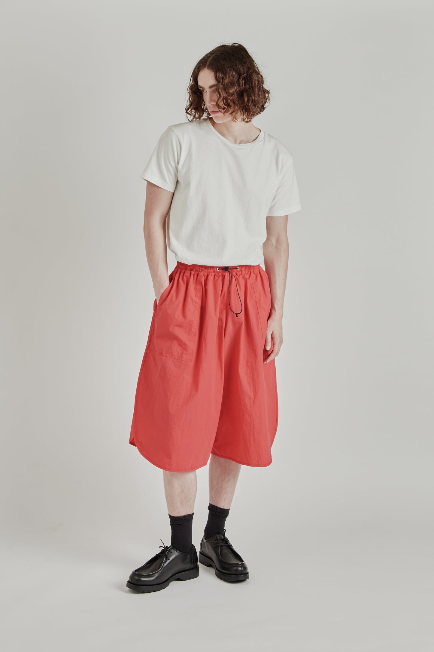 Niksen Walking Shorts - Red