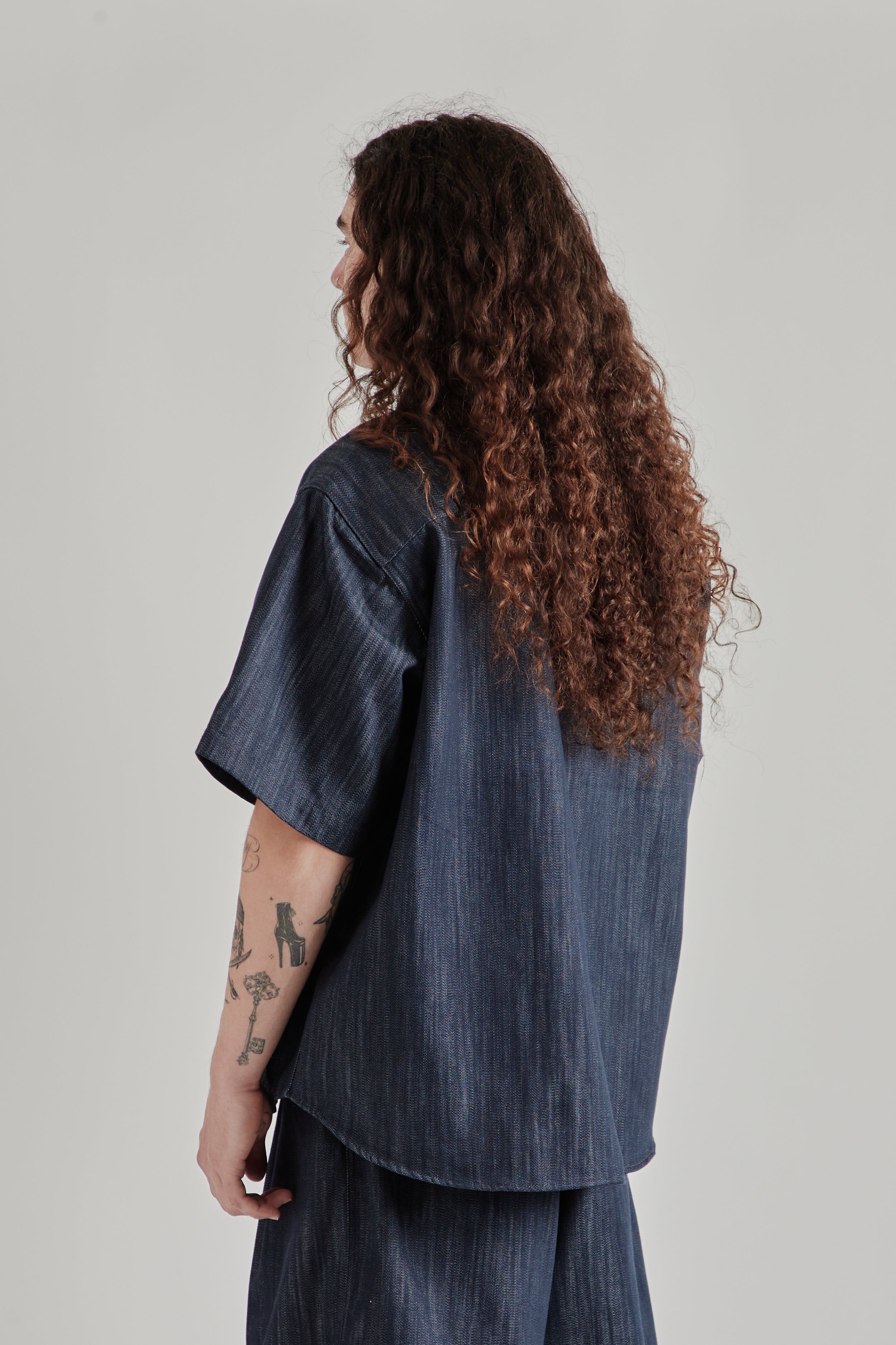 Estudio Niksen Short Sleeve Wide Shirt - Indigo | Wallace
