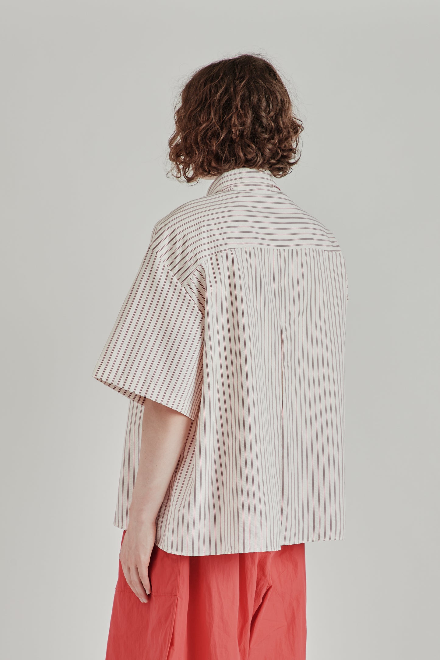 Shortsleeve Pleated Shirt - Red Stripes