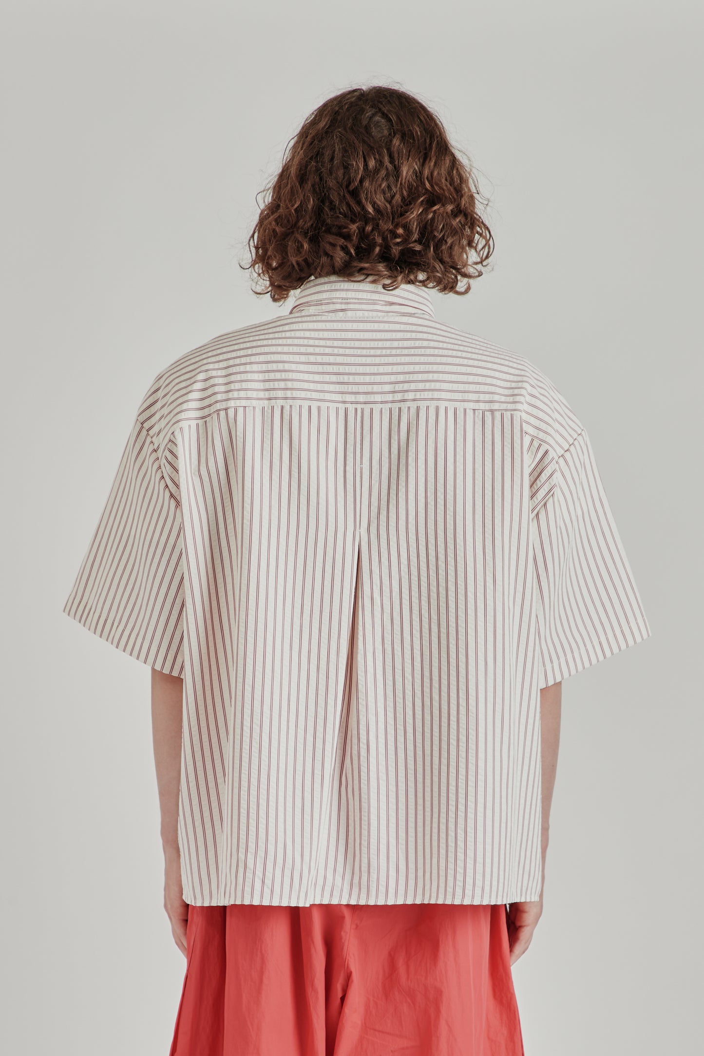 Shortsleeve Pleated Shirt - Red Stripes