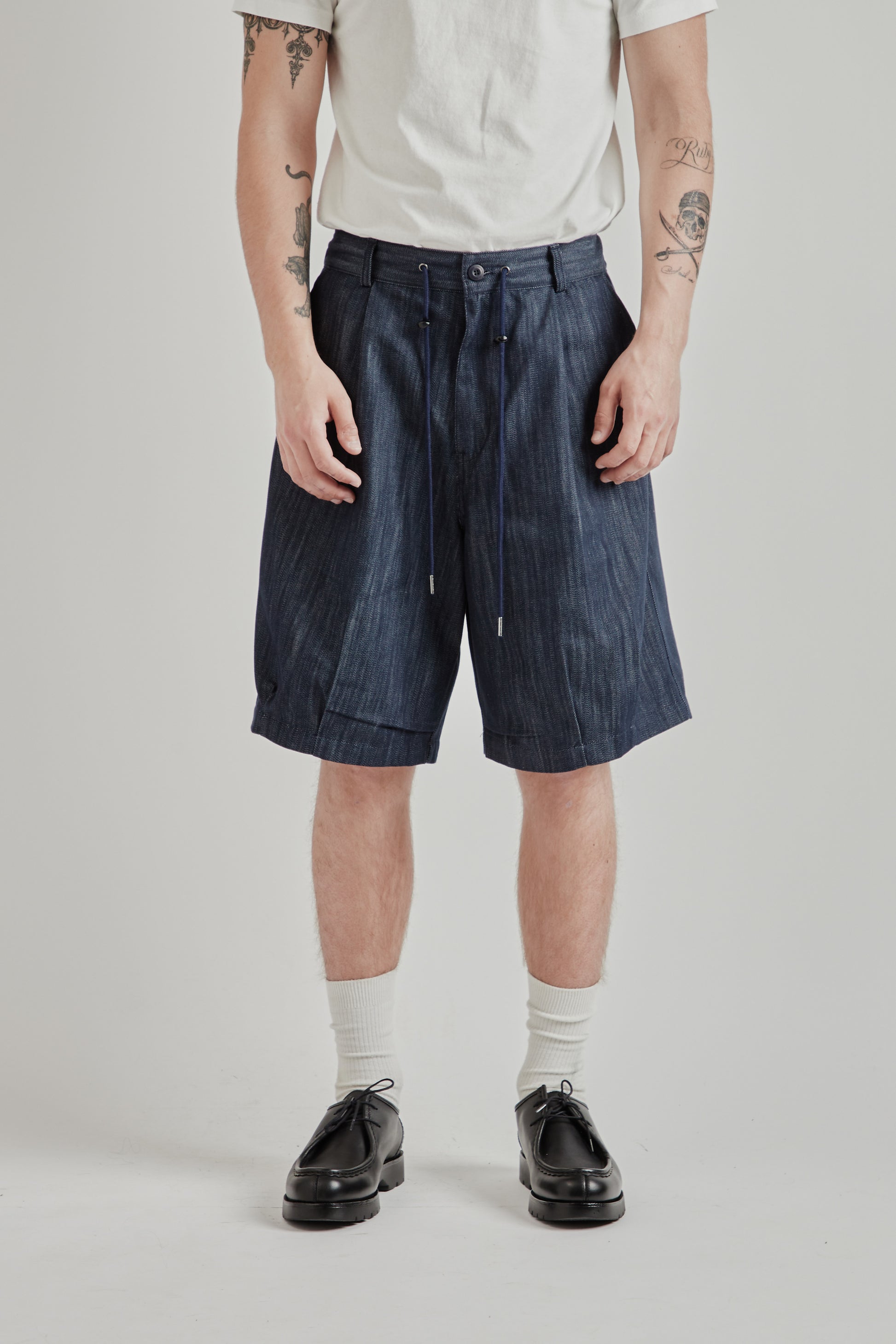 Estudio Niksen SS26 Stopper Denim Bermudas Indigo0002
