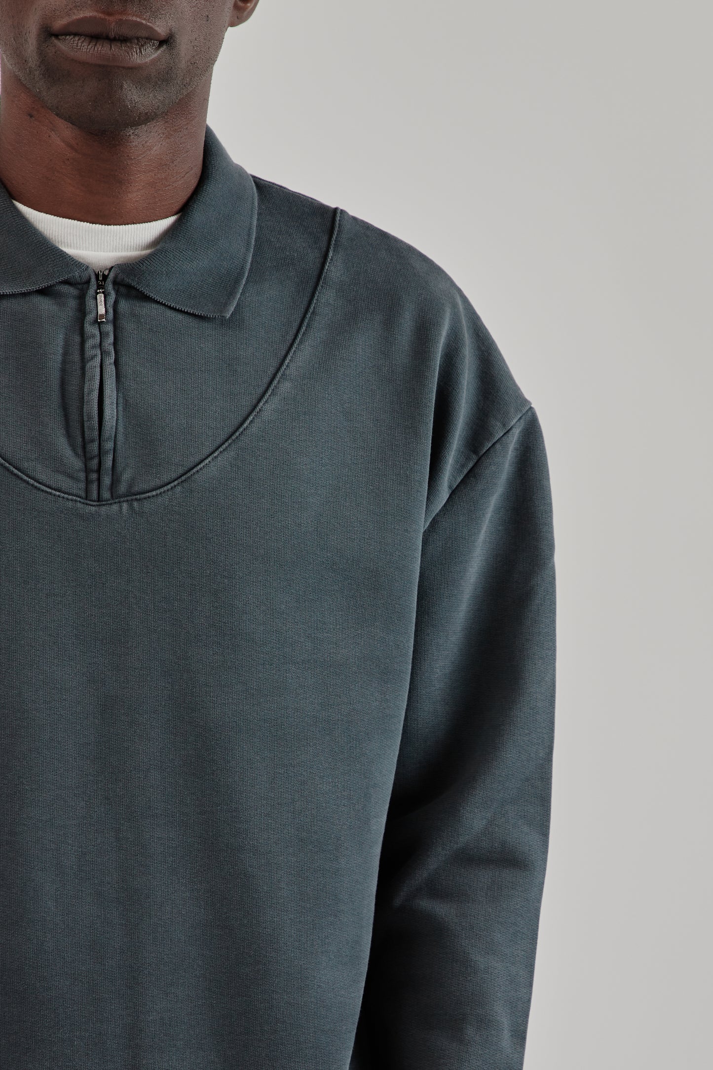 Polo Sweatshirt - Washed Black
