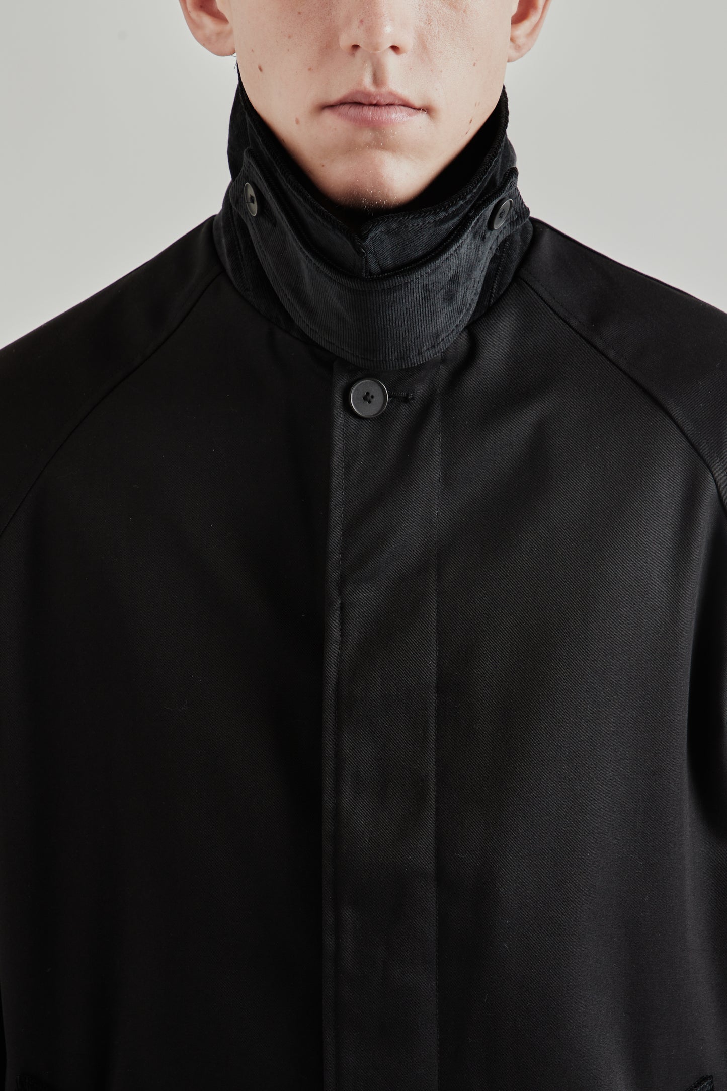 Fairly Normal FW25 Raglan Top Coat Black 10