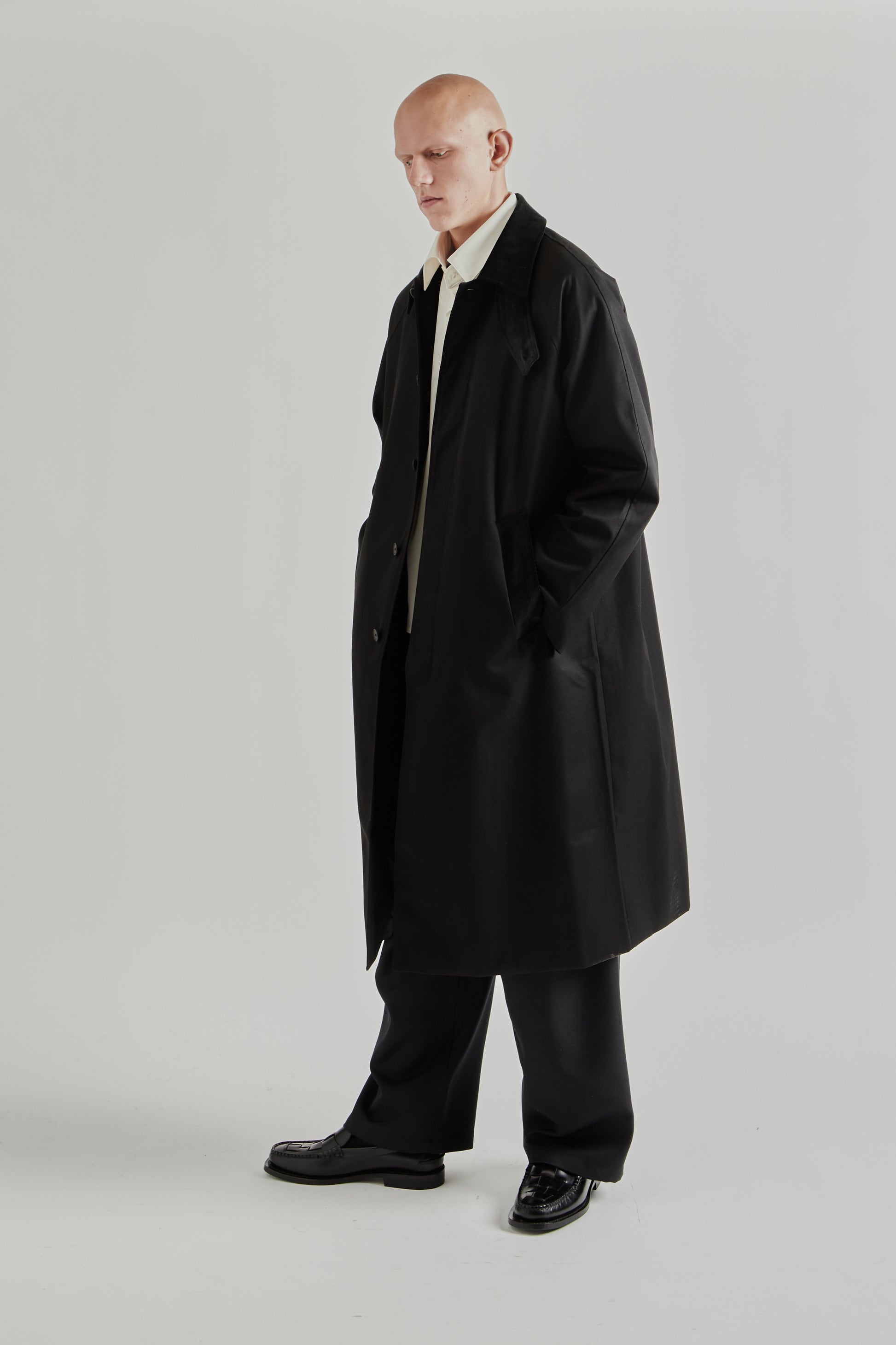 Fairly Normal FW25 Raglan Top Coat Black 14