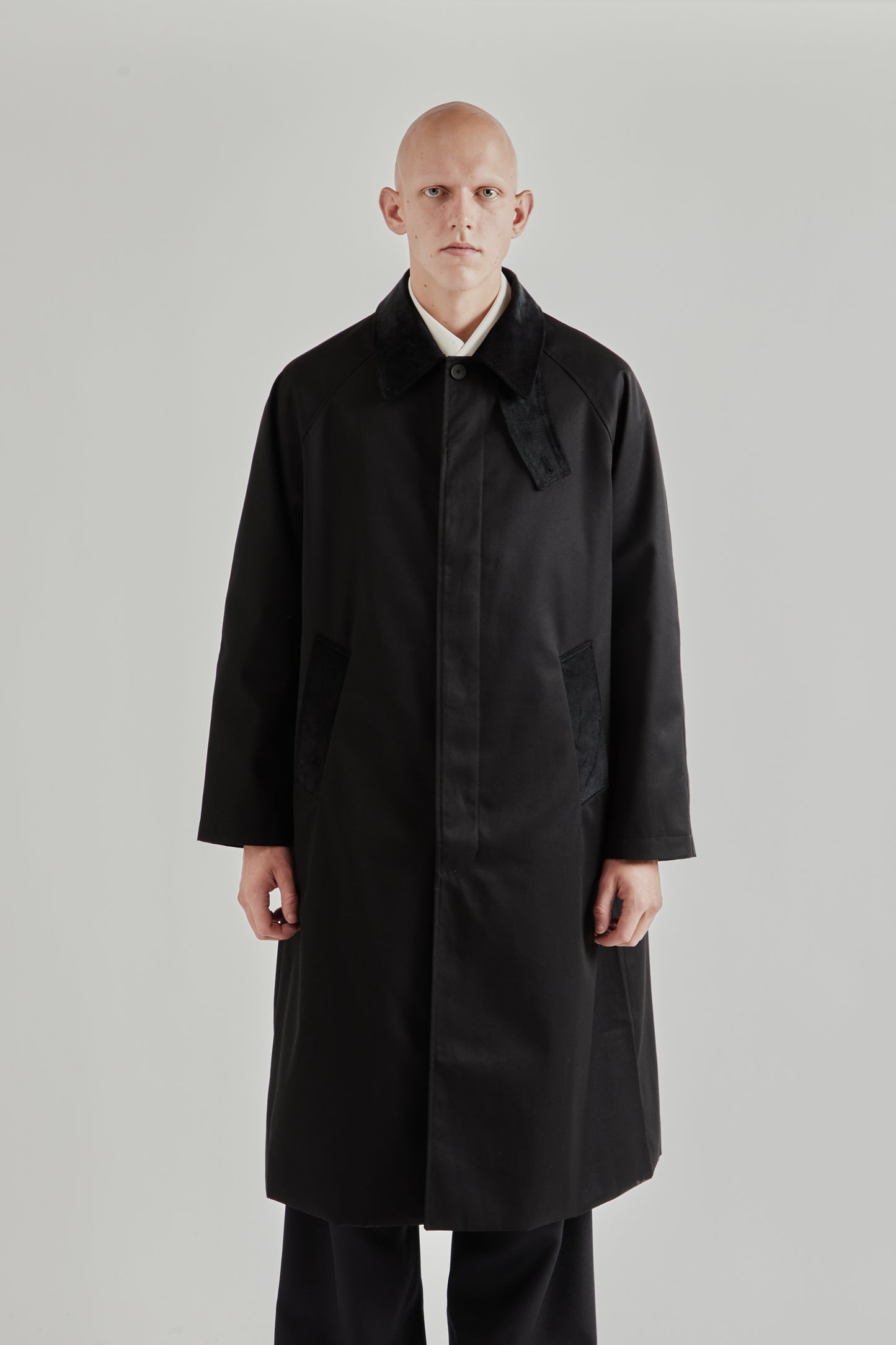 Fairly Normal FW25 Raglan Top Coat Black 2