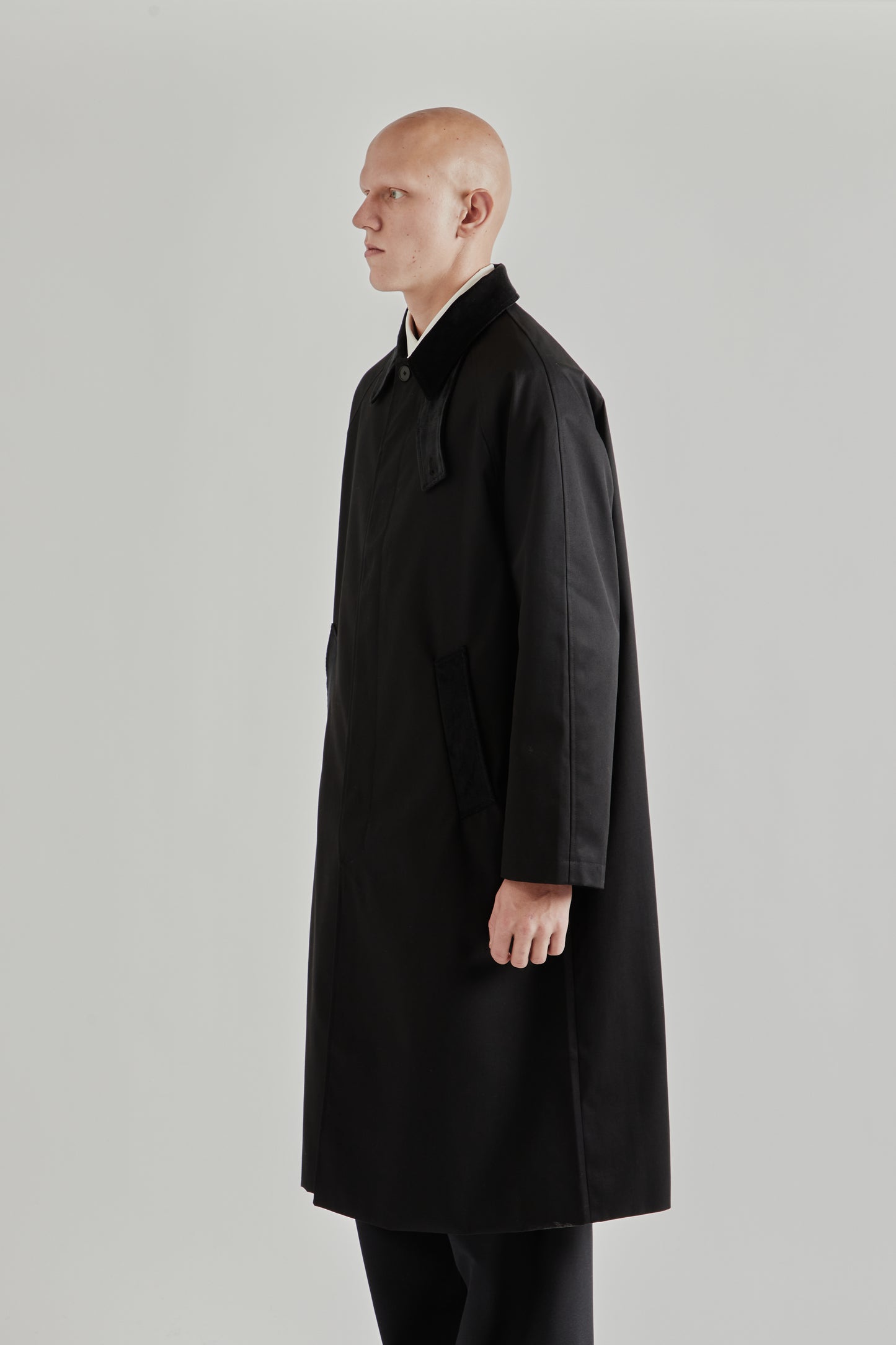 Fairly Normal FW25 Raglan Top Coat Black 3