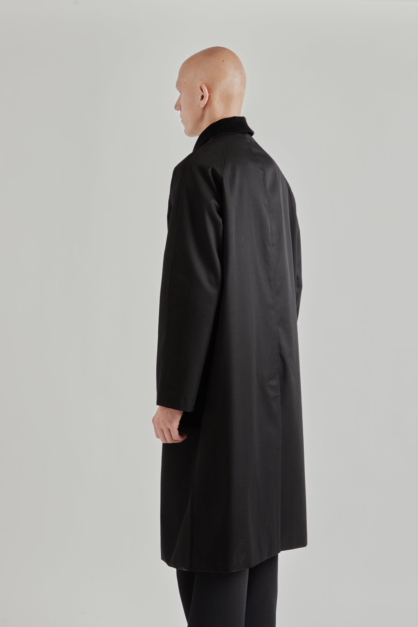 Fairly Normal FW25 Raglan Top Coat Black 4