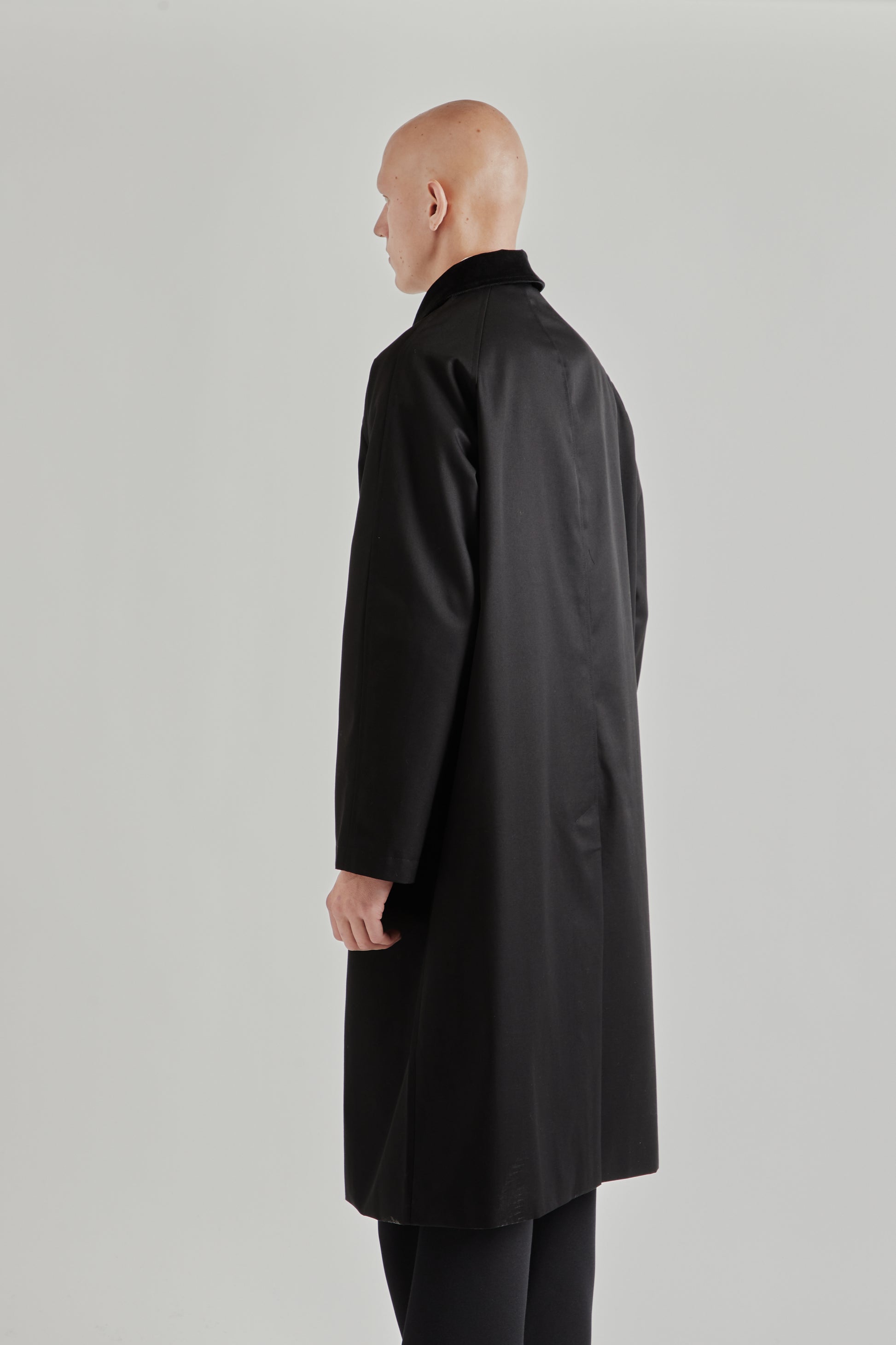 Fairly Normal FW25 Raglan Top Coat Black 4