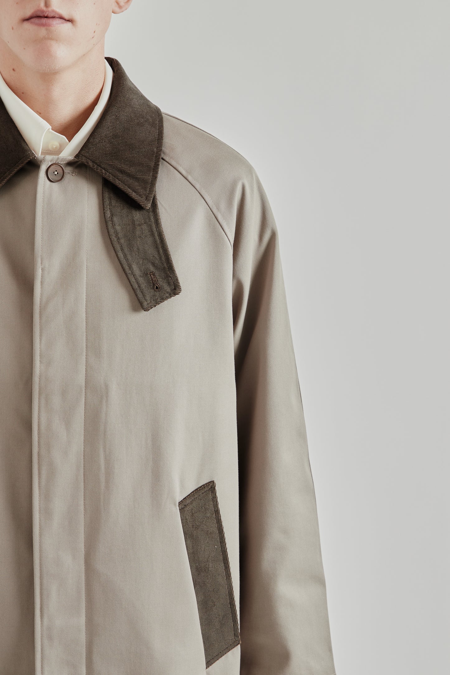 Fairly Normal FW25 Raglan Top Coat Sand 8