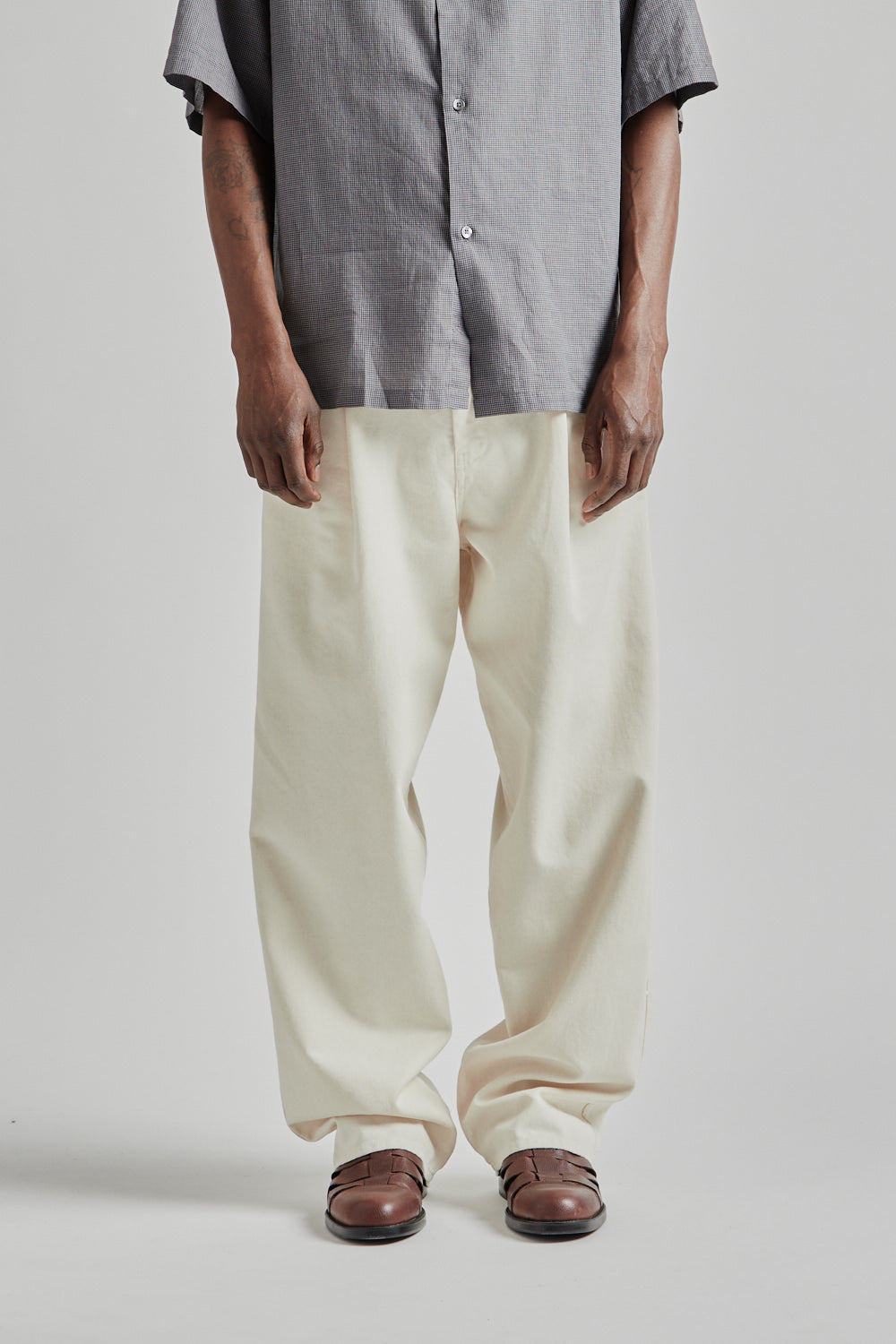 Fairly Normal SS25 Big Pants White 2
