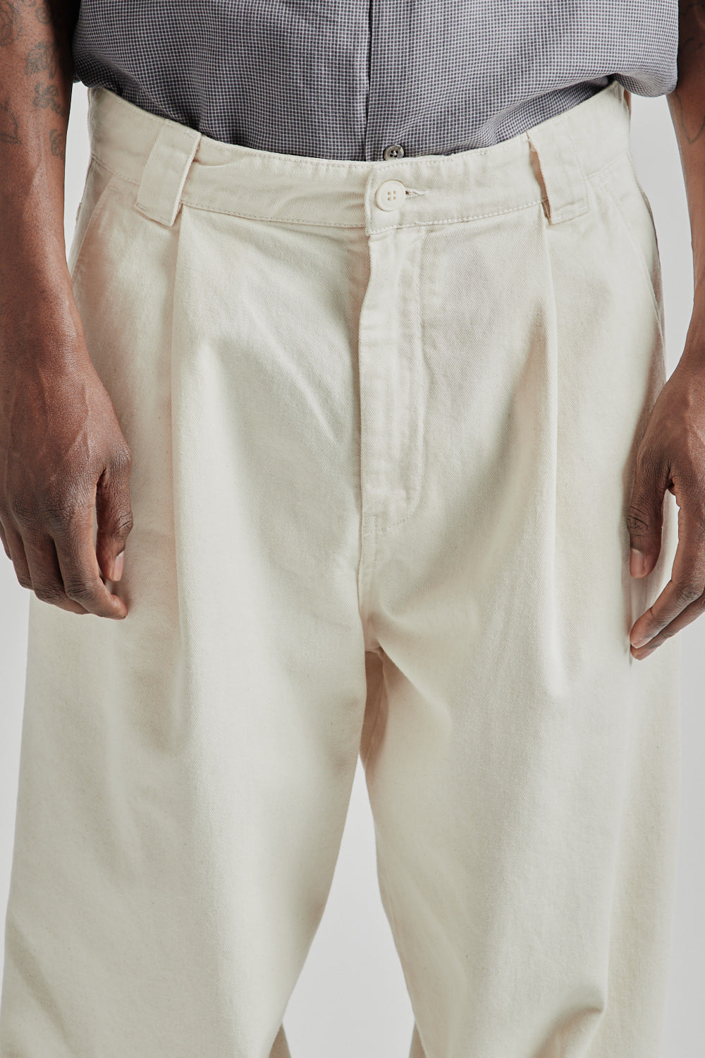 Fairly Normal SS25 Big Pants White 9