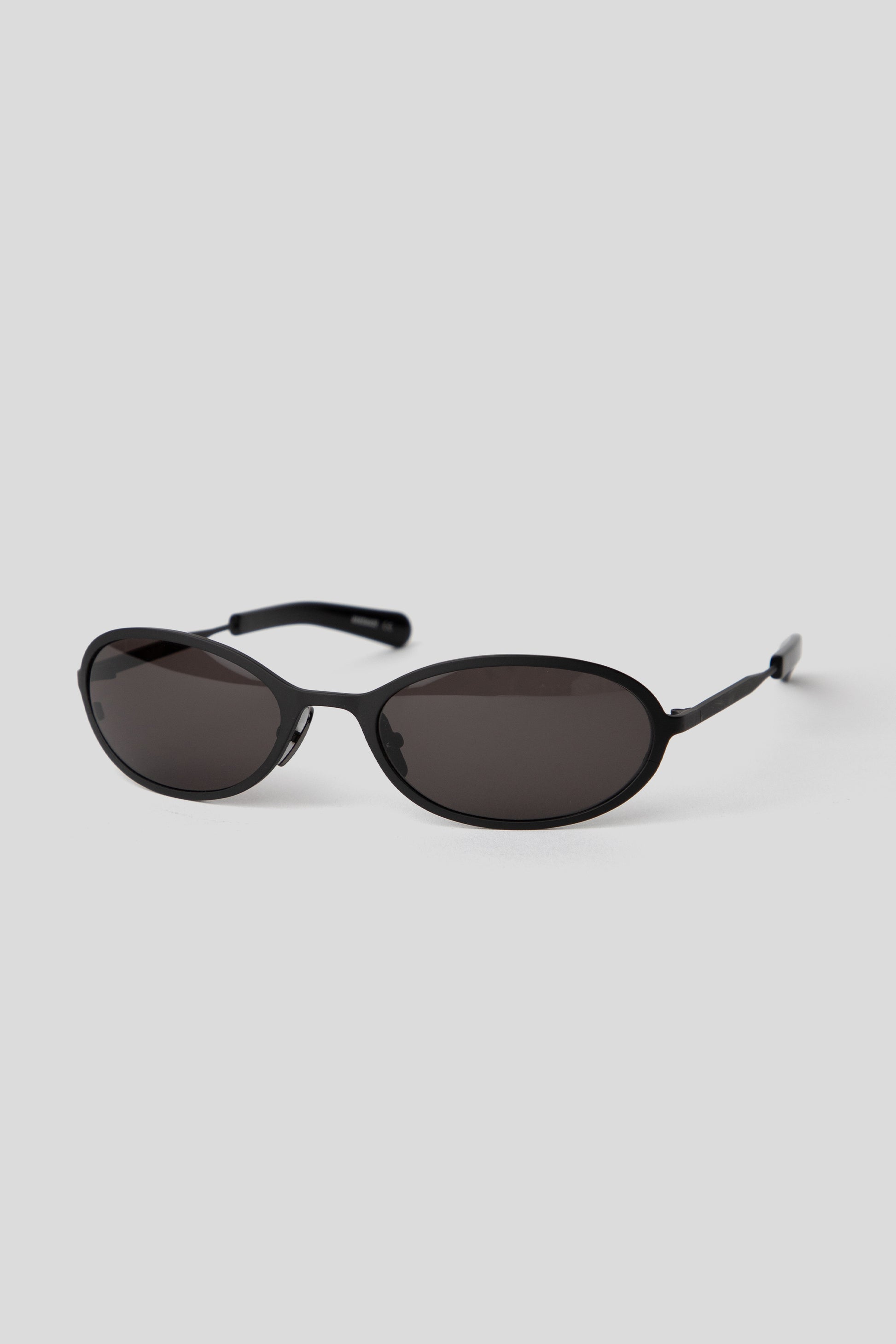 Flastlist Cohen Matte Black Solid Black 01