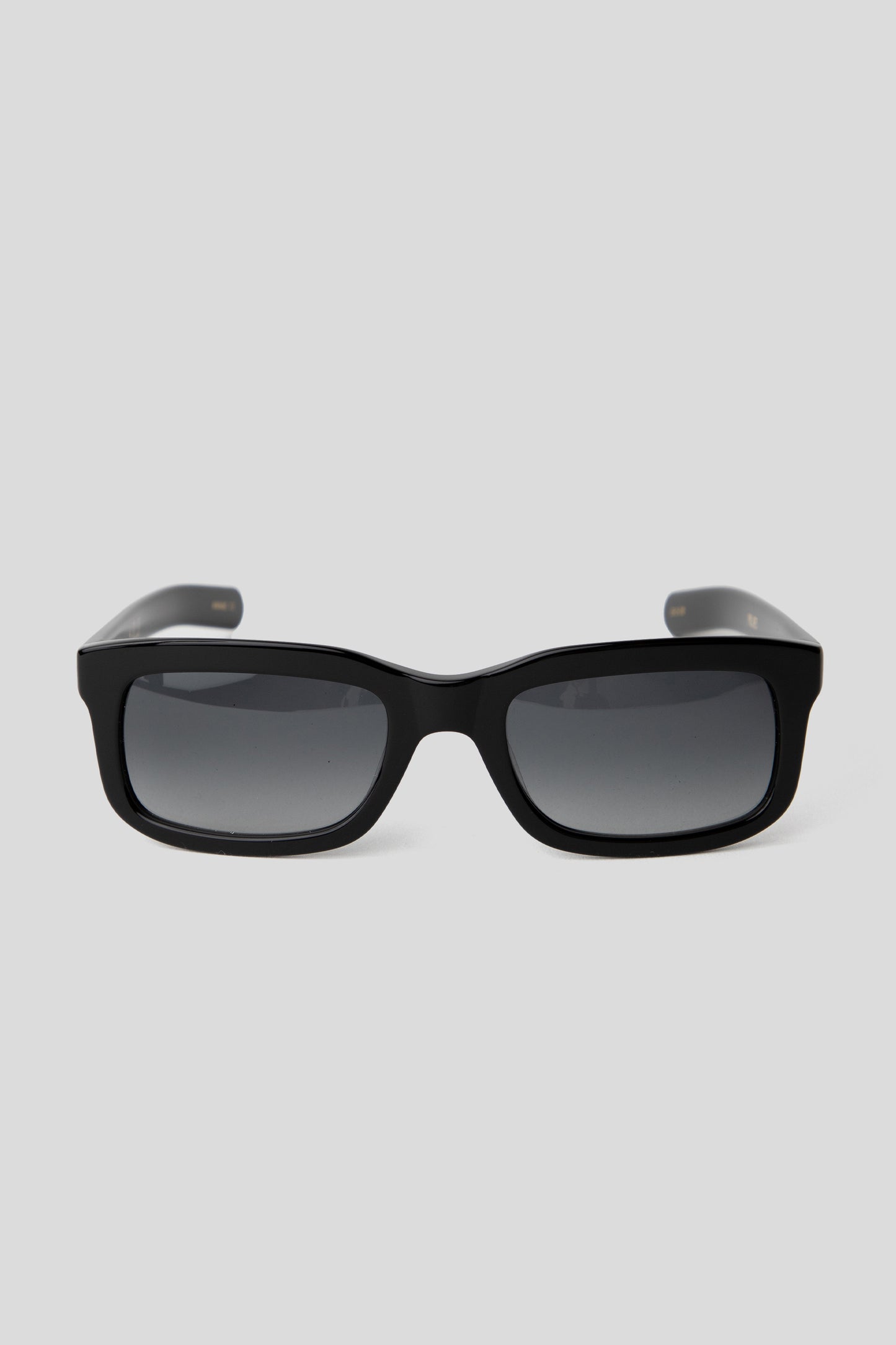 Flastlist Palmer Solid Black Lens 02