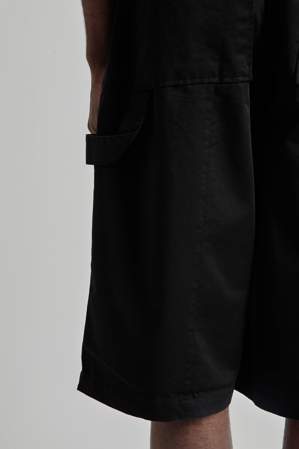 Chino Belted Work Bermuda Shorts - Black