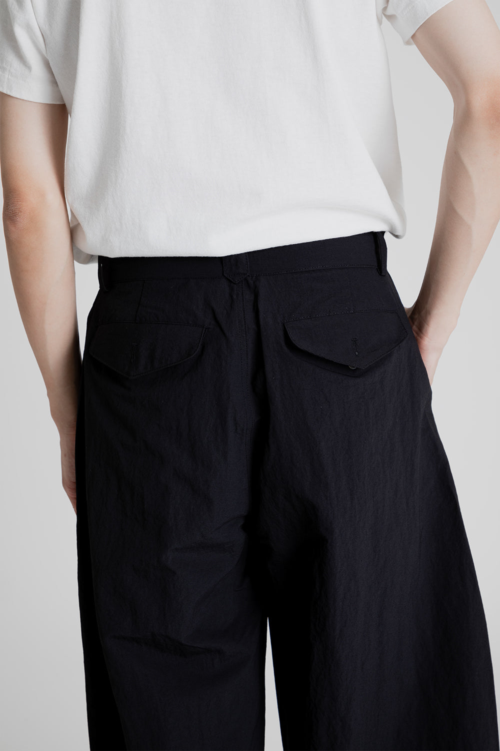 Frizmworks Curved Cuffs Pants in Black