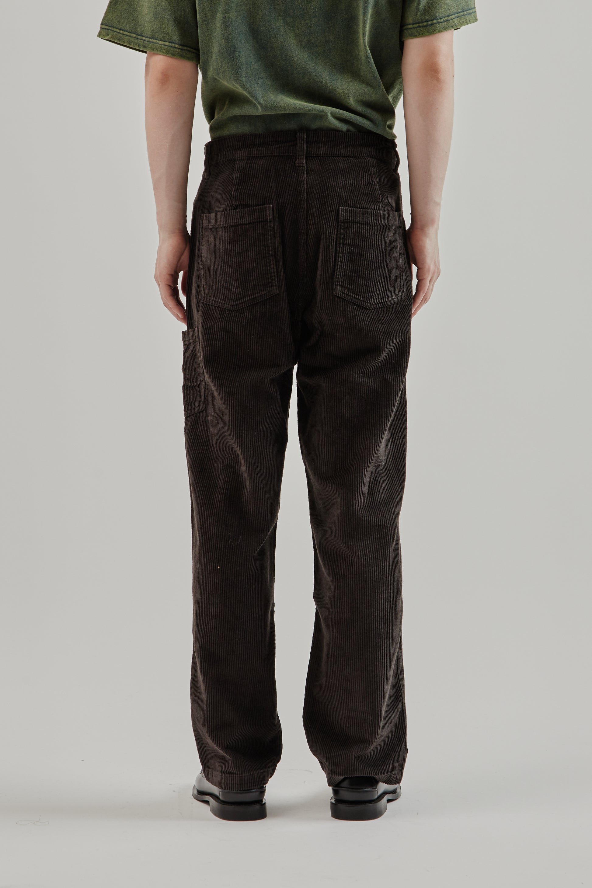 Frizmworks FW25 Corduroy Wide One Tuck Pants Charcoal 4
