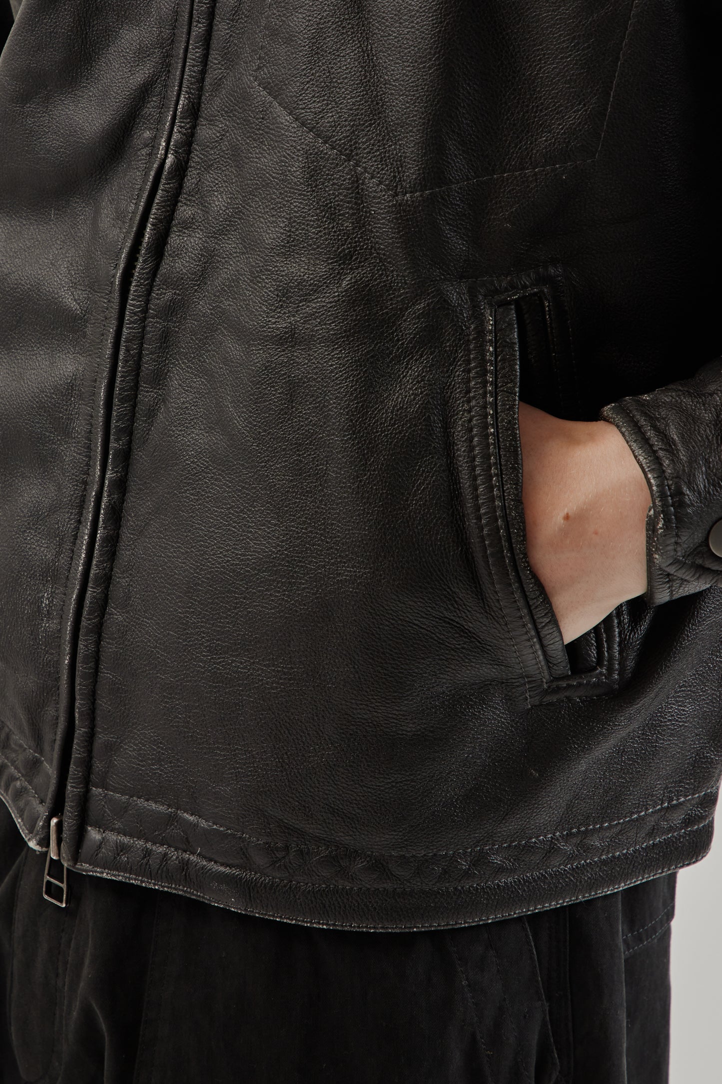 Frizmworks FW25 Destroyed Cowhide Leather Jacket Black 27